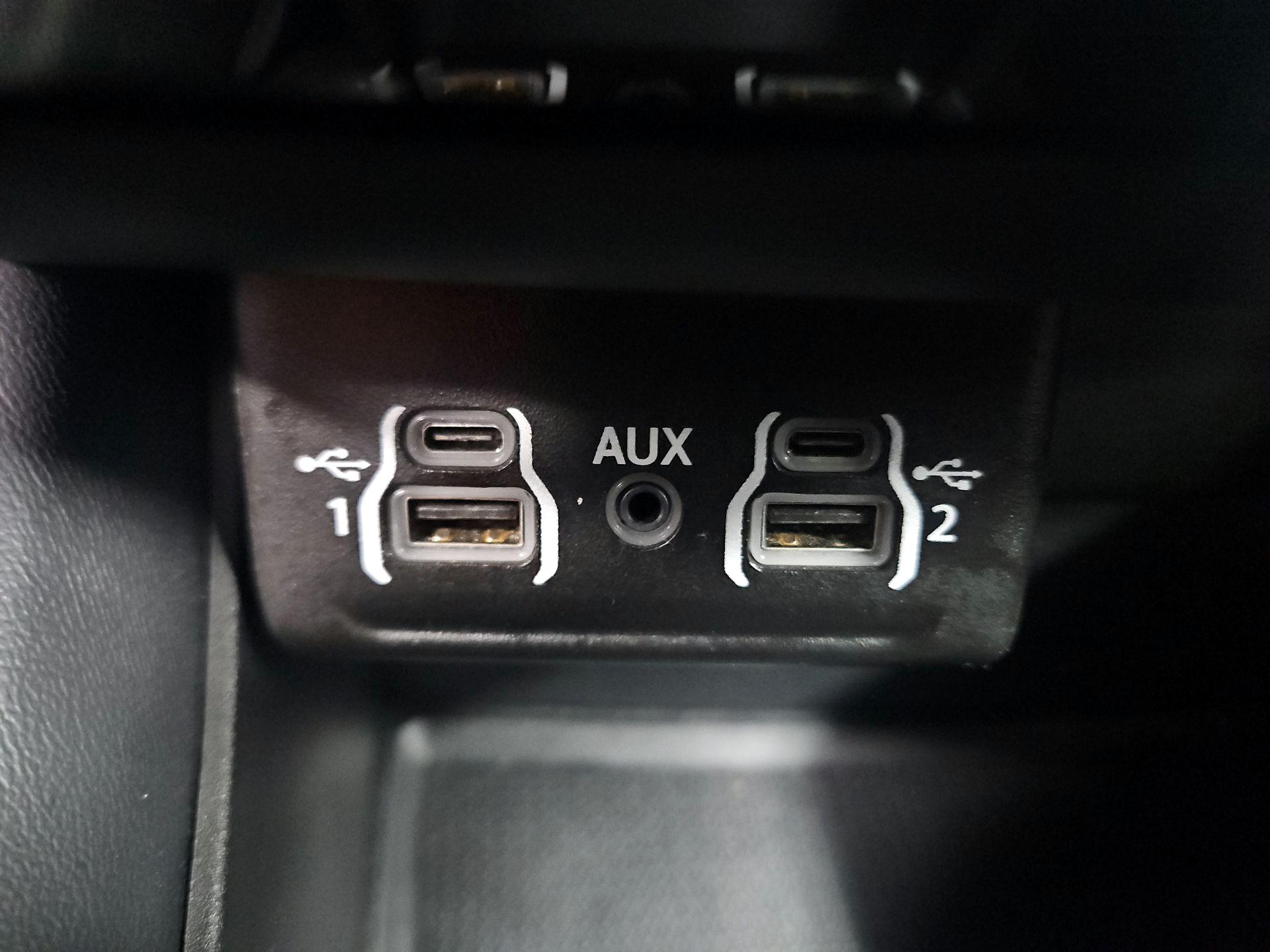 Thumbnail: 2023 Dodge Durango - 19