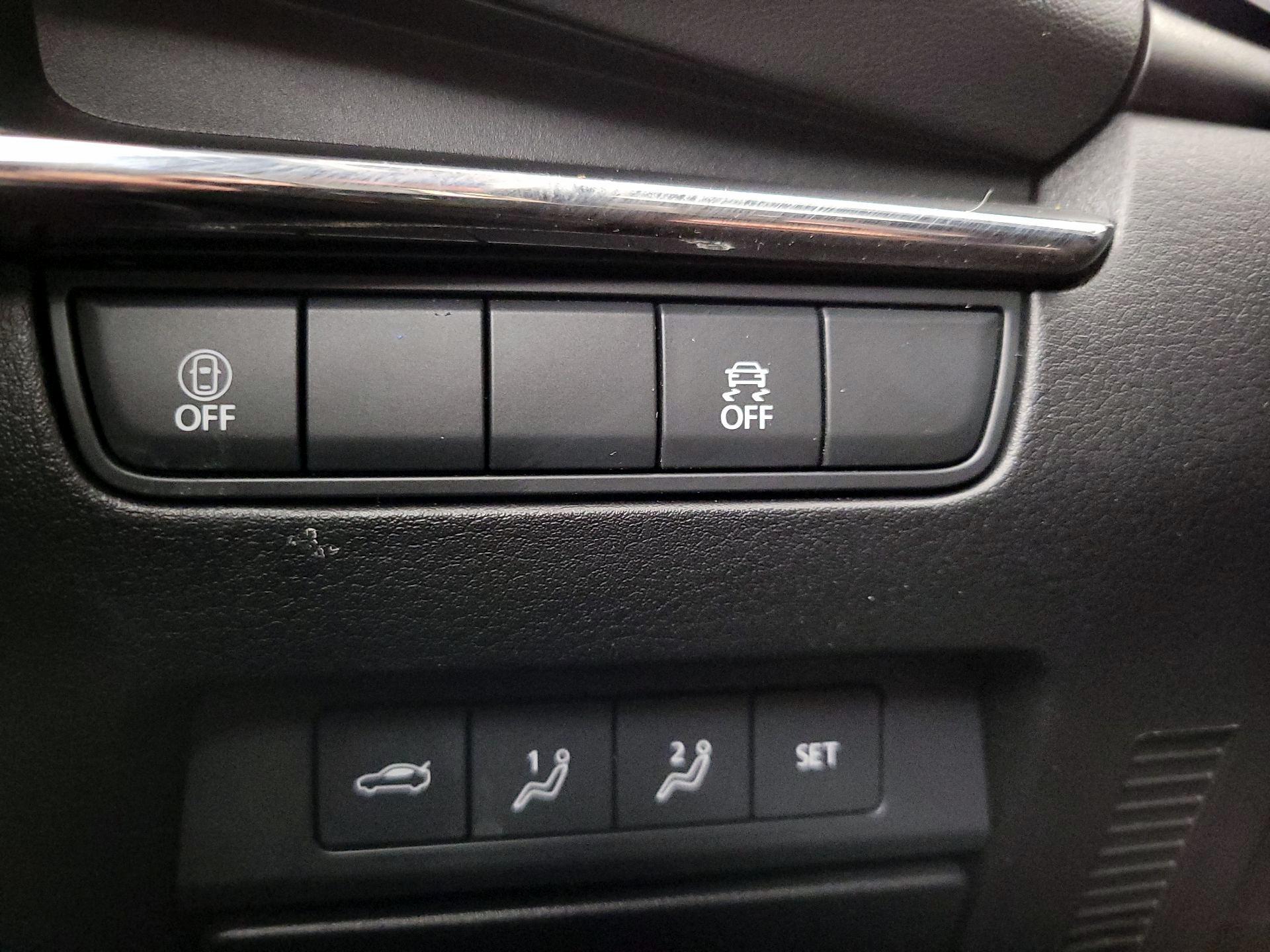 Thumbnail: 2022 Mazda Mazda3 - 13