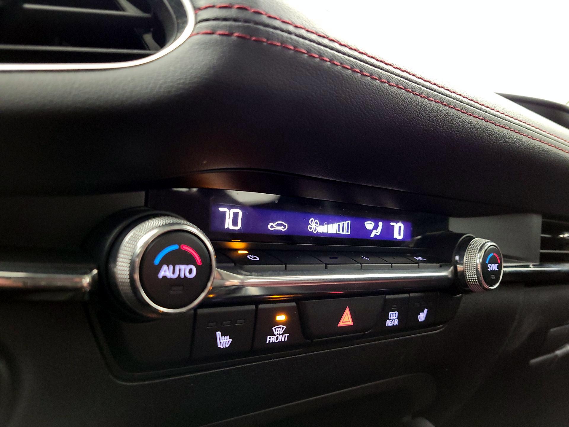 Thumbnail: 2022 Mazda Mazda3 - 16