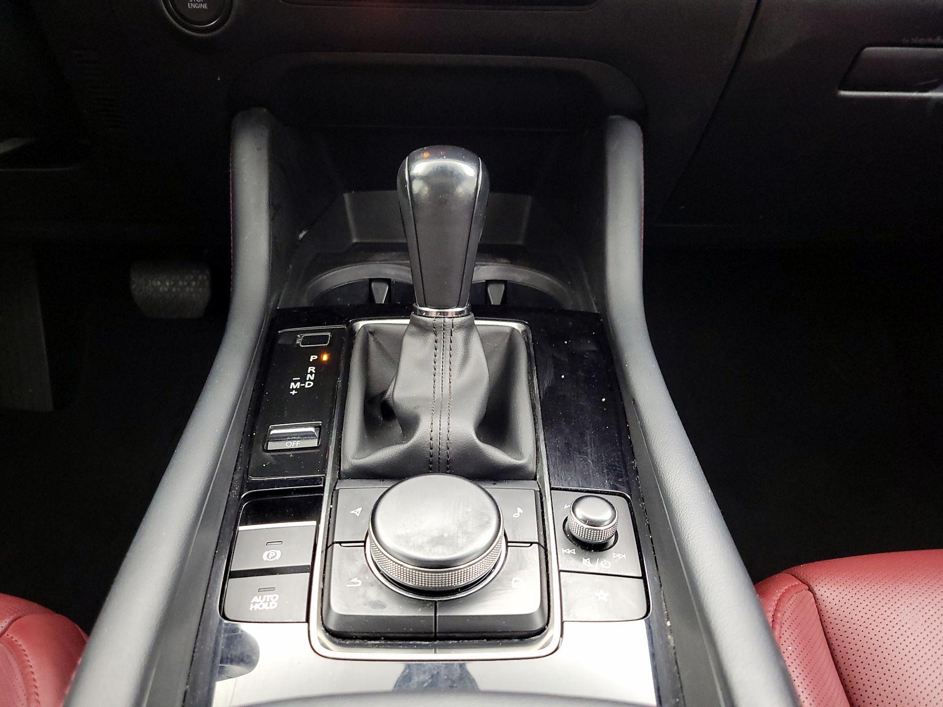 Thumbnail: 2022 Mazda Mazda3 - 17