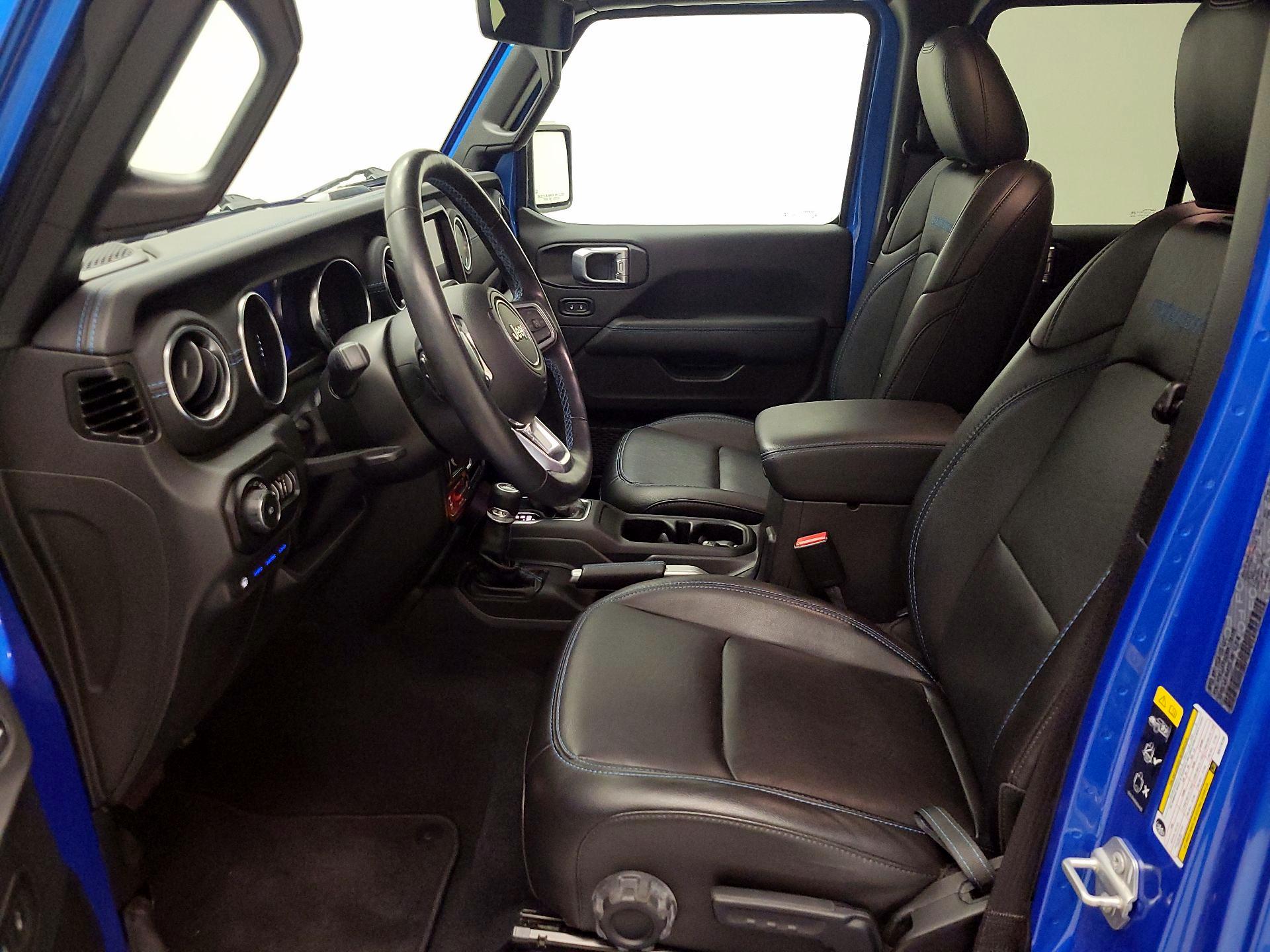 Thumbnail: 2022 Jeep Wrangler - 9