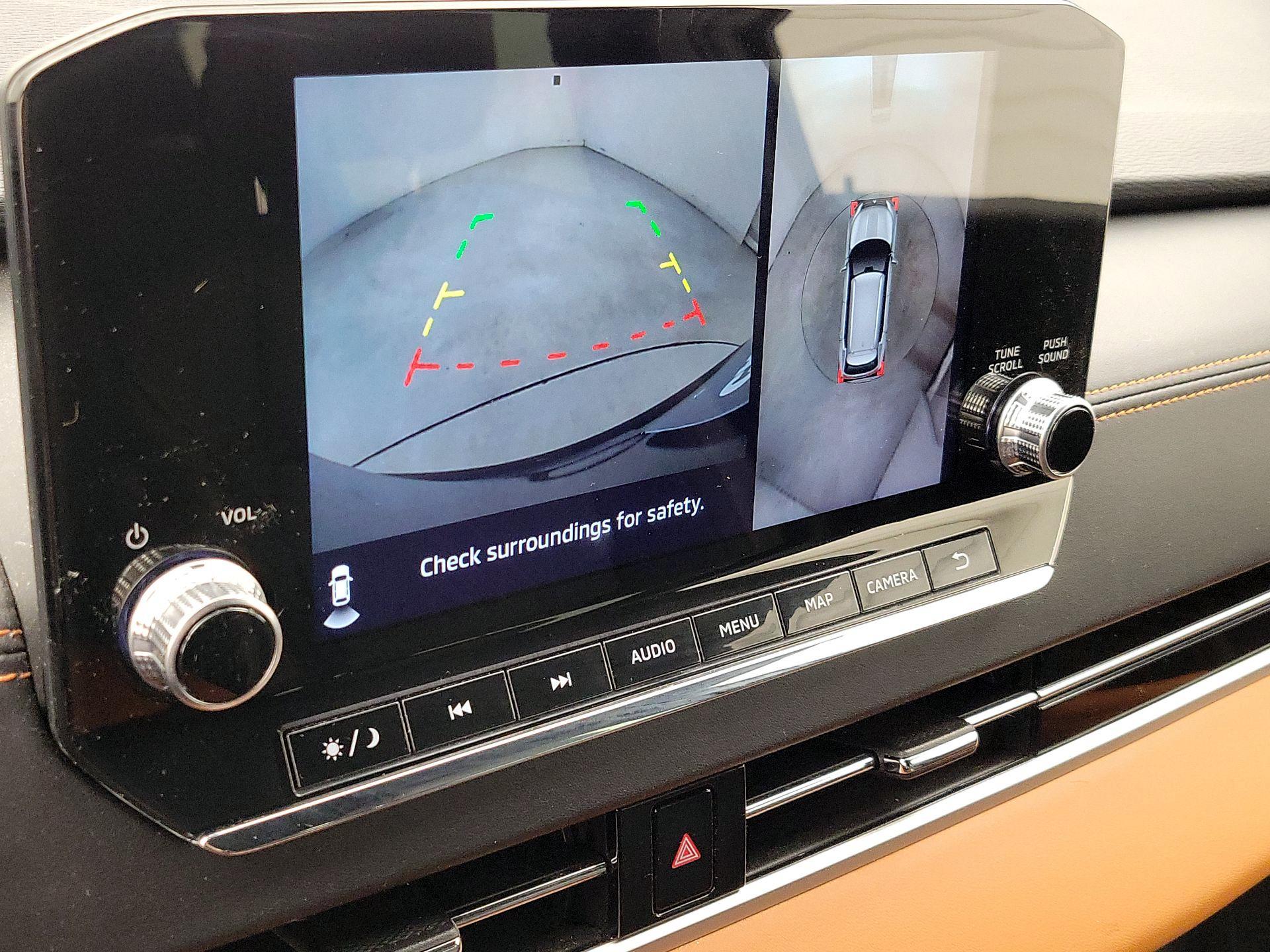 Thumbnail: 2022 Mitsubishi Outlander - 15