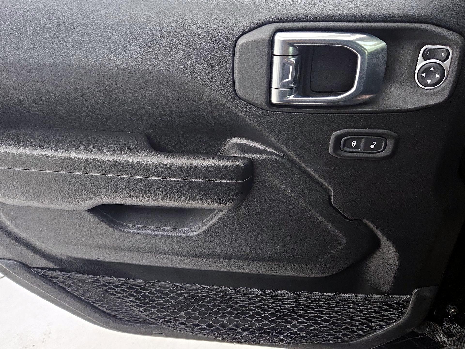 Thumbnail: 2021 Jeep Wrangler - 12