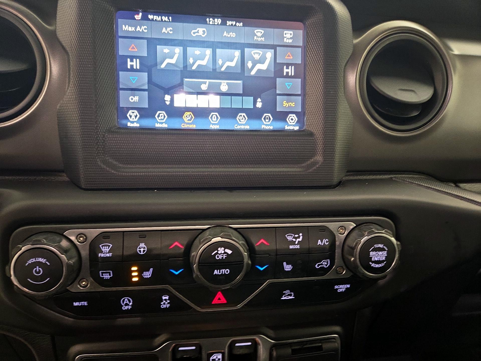 Thumbnail: 2021 Jeep Wrangler - 16