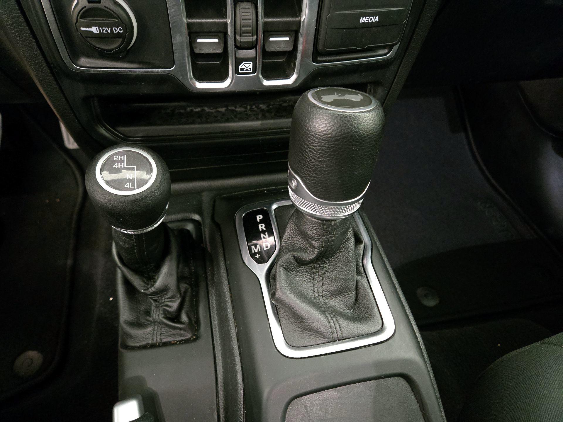 Thumbnail: 2021 Jeep Wrangler - 17