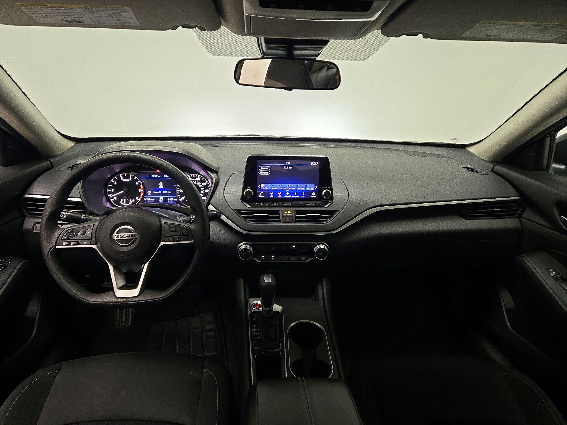 Thumbnail: 2022 Nissan Altima - 9