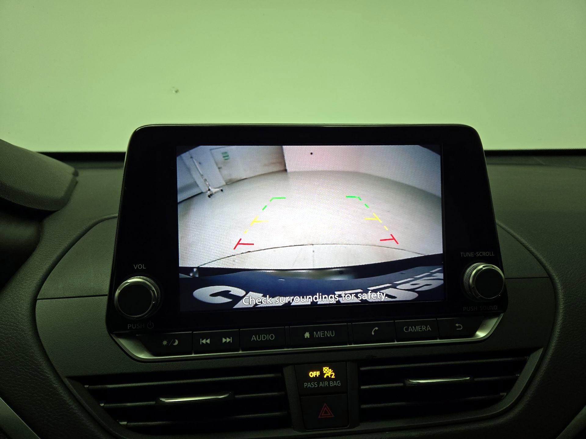 Thumbnail: 2022 Nissan Altima - 14