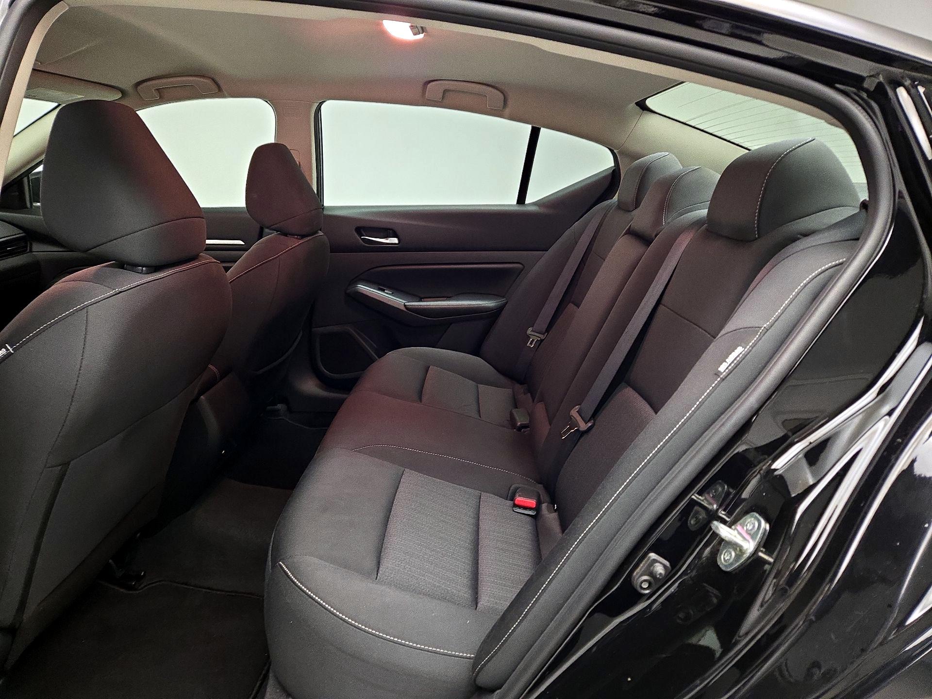 Thumbnail: 2022 Nissan Altima - 19