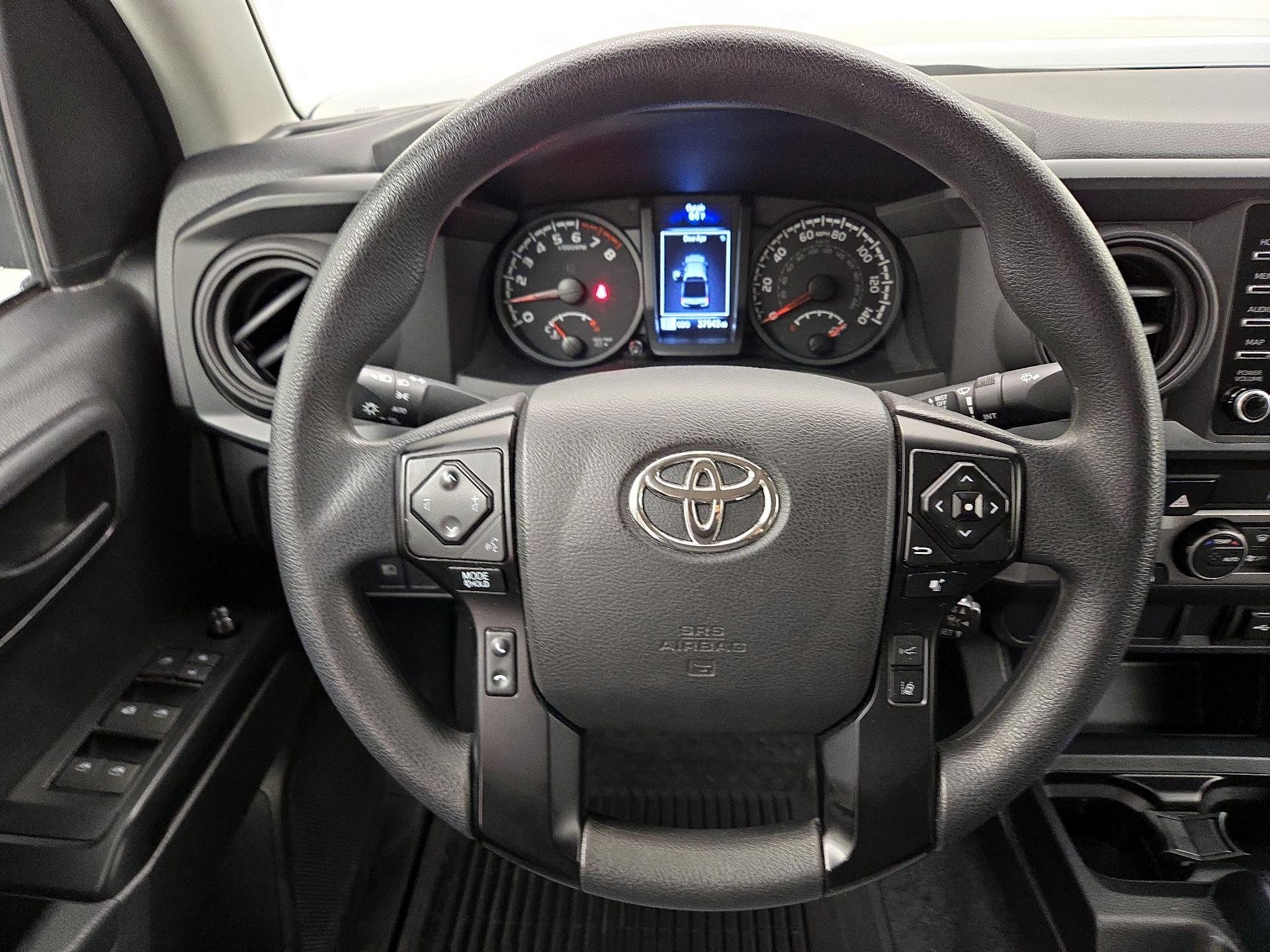 Thumbnail: 2022 Toyota Tacoma - 10