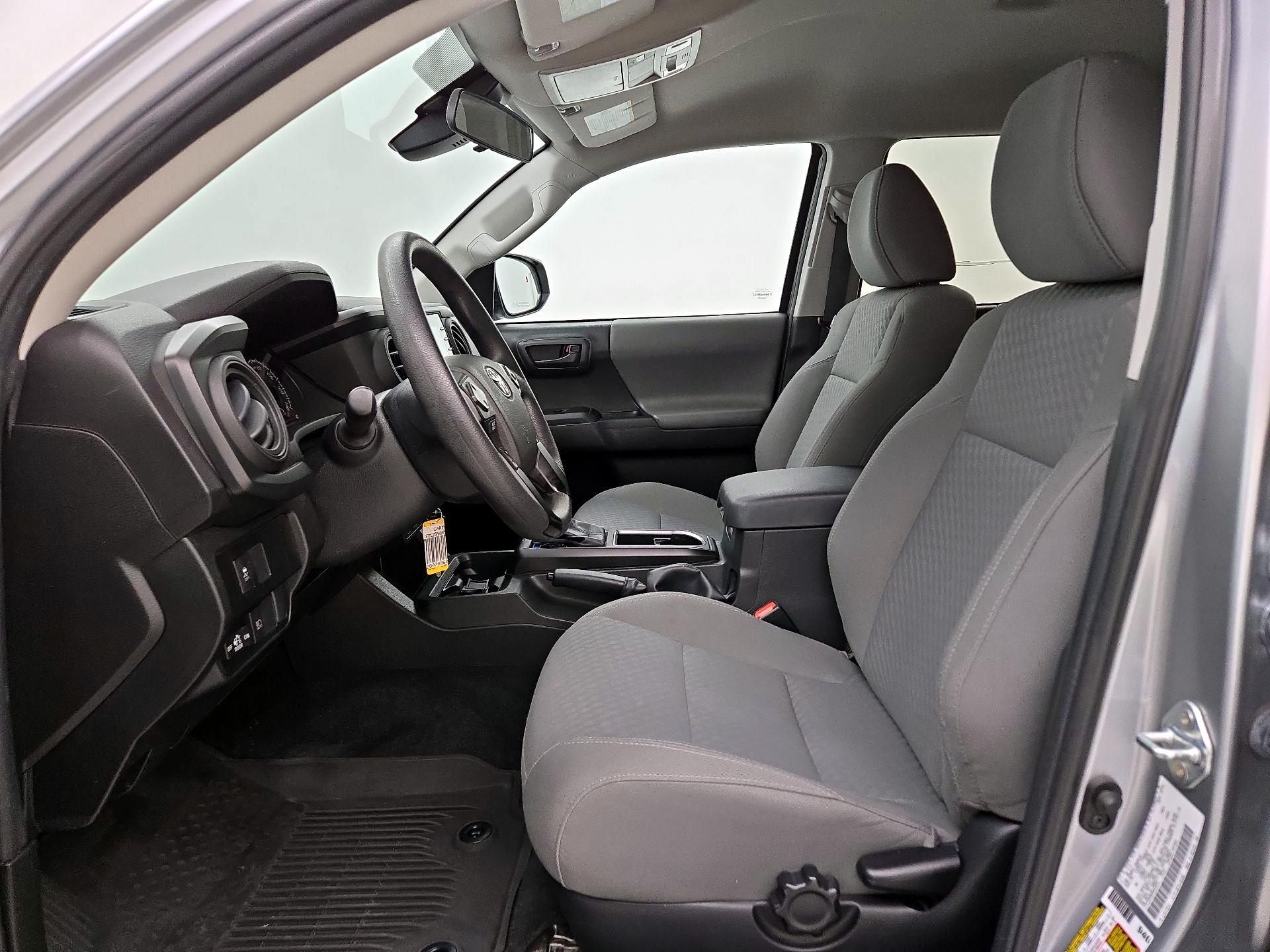 Thumbnail: 2022 Toyota Tacoma - 11