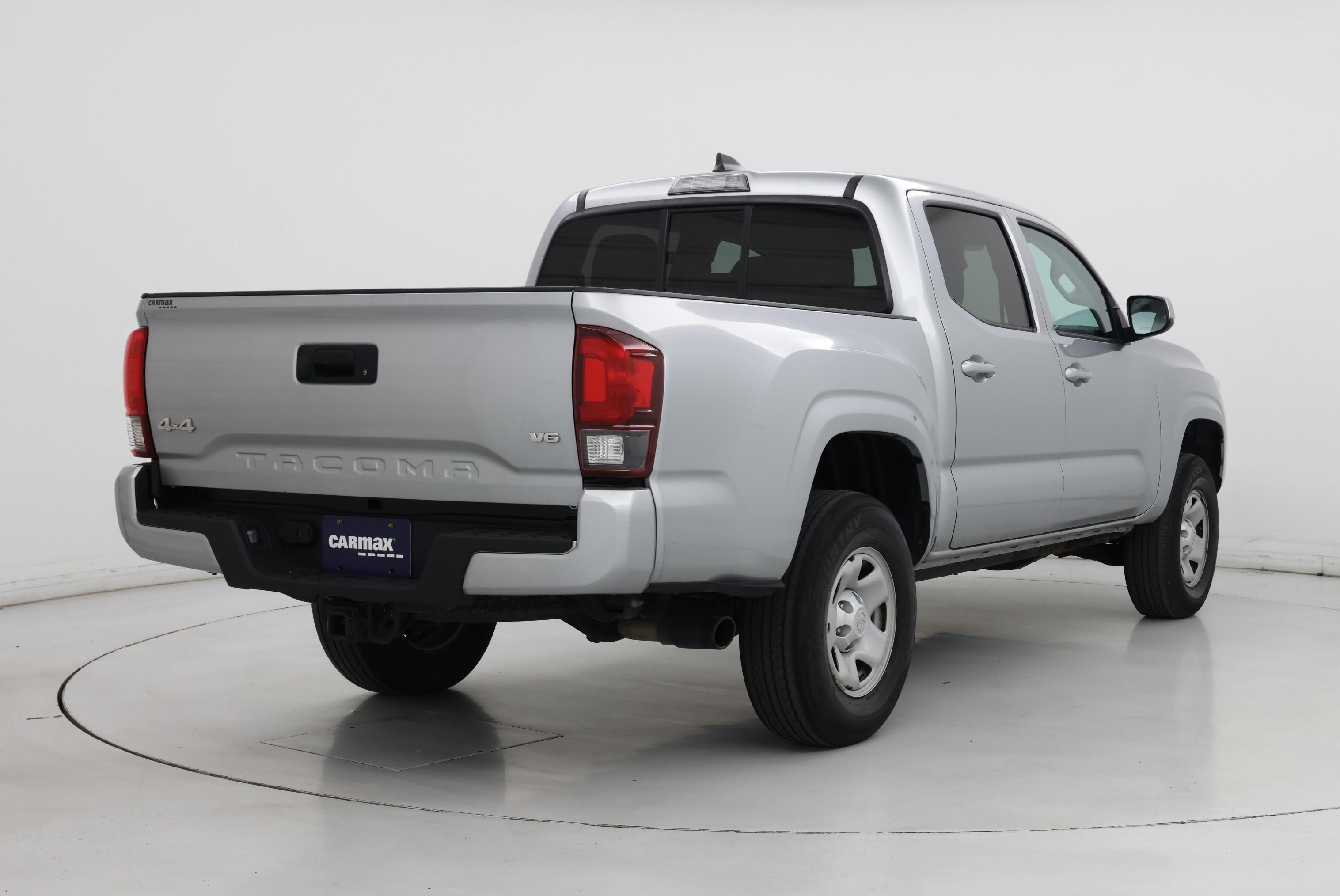 Thumbnail: 2022 Toyota Tacoma - 8