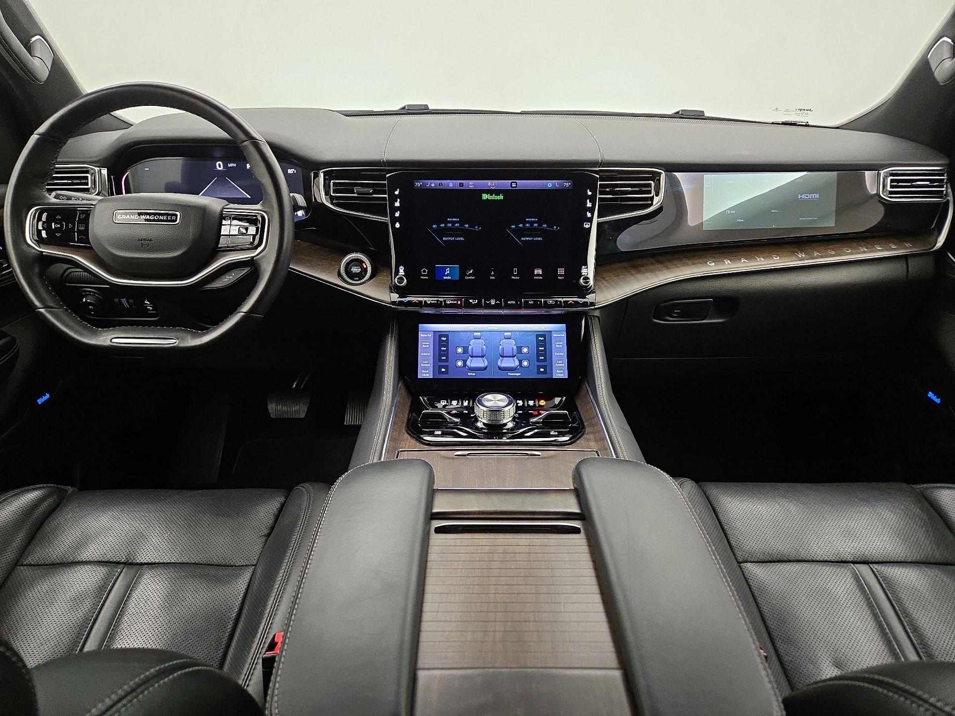 Thumbnail: 2022 Jeep Grand Wagoneer - 9