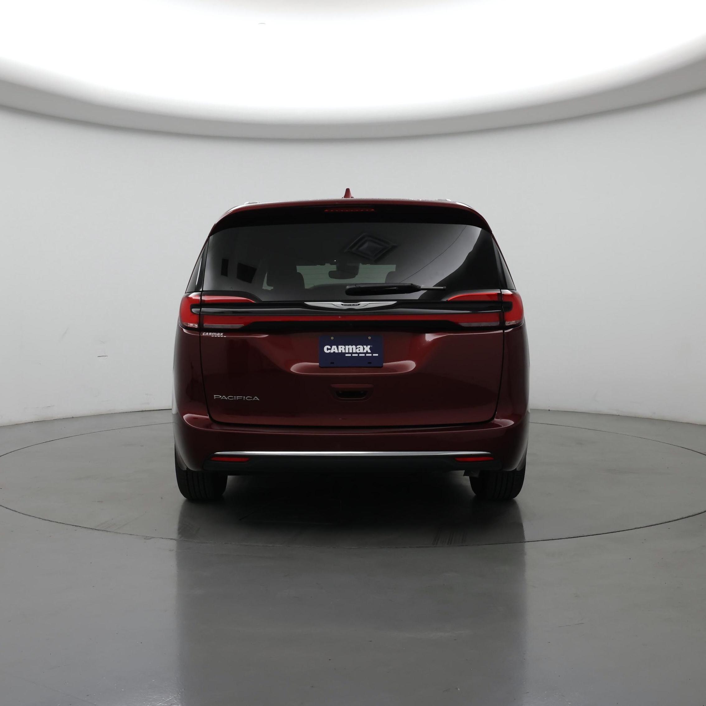 Thumbnail: 2022 Chrysler Pacifica - 6