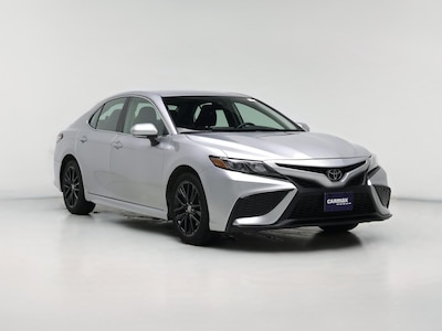 Silver 2022 Toyota Camry SE