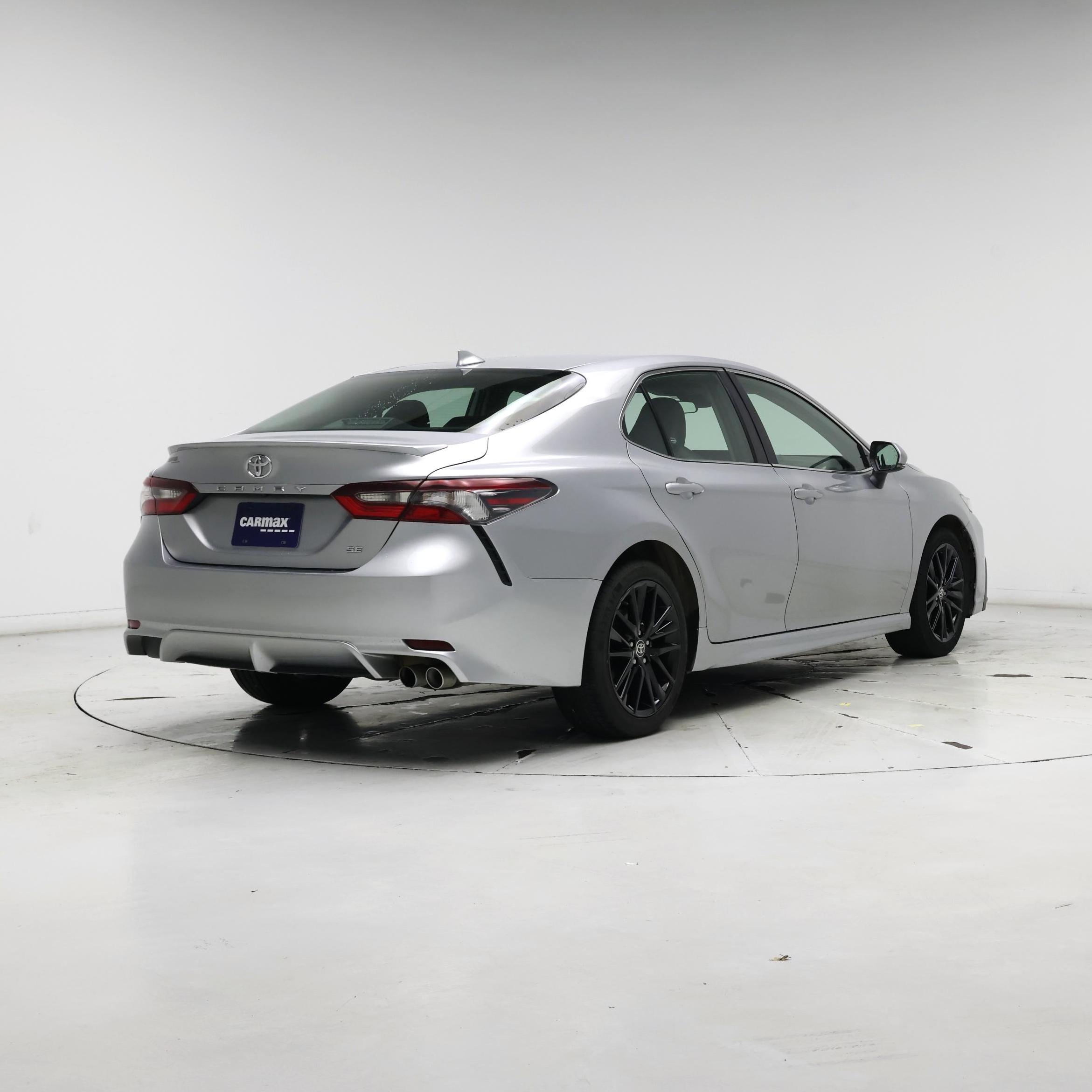 Thumbnail: 2022 Toyota Camry - 8