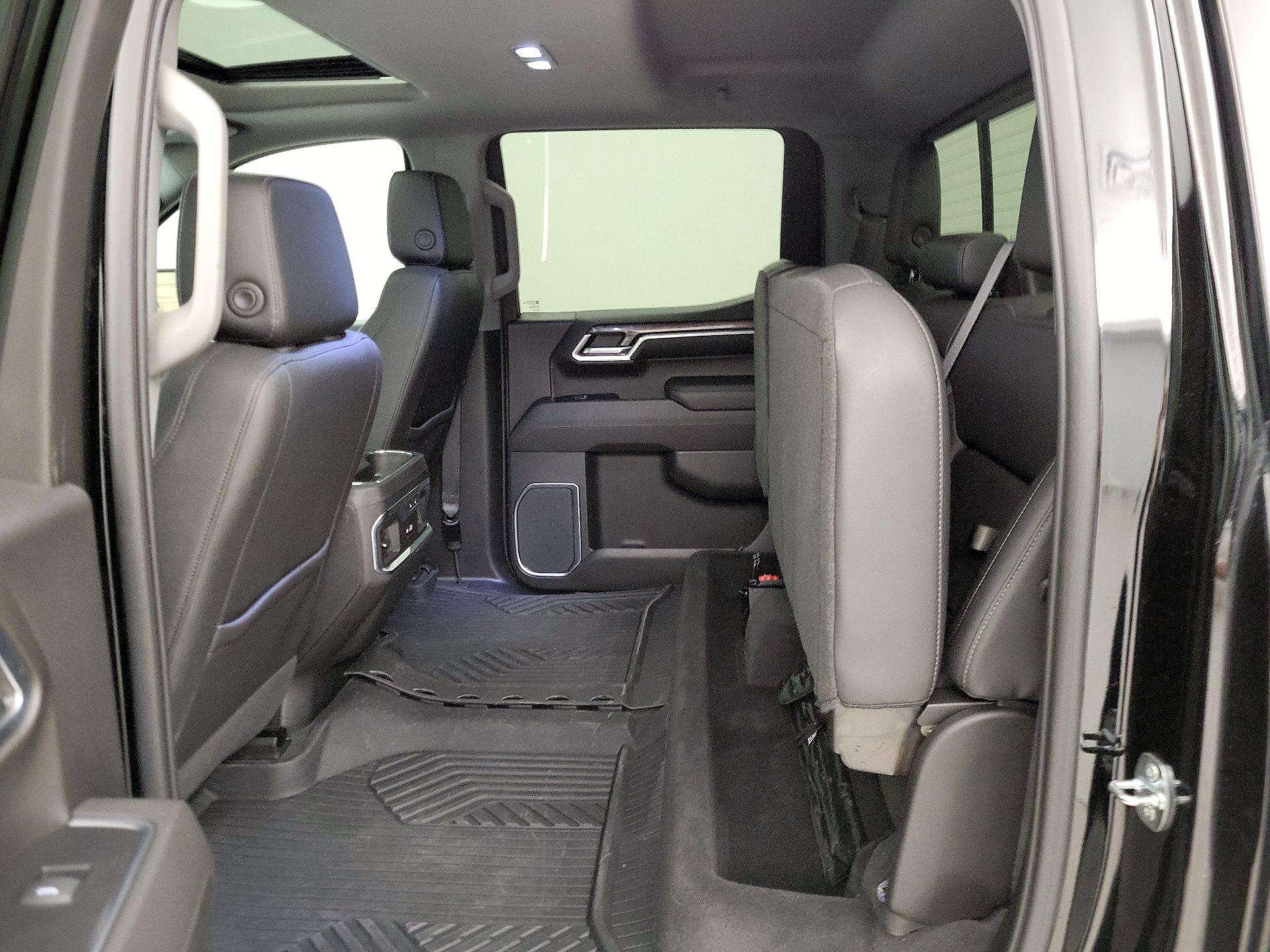 Thumbnail: 2022 Chevrolet Silverado 1500 - 20