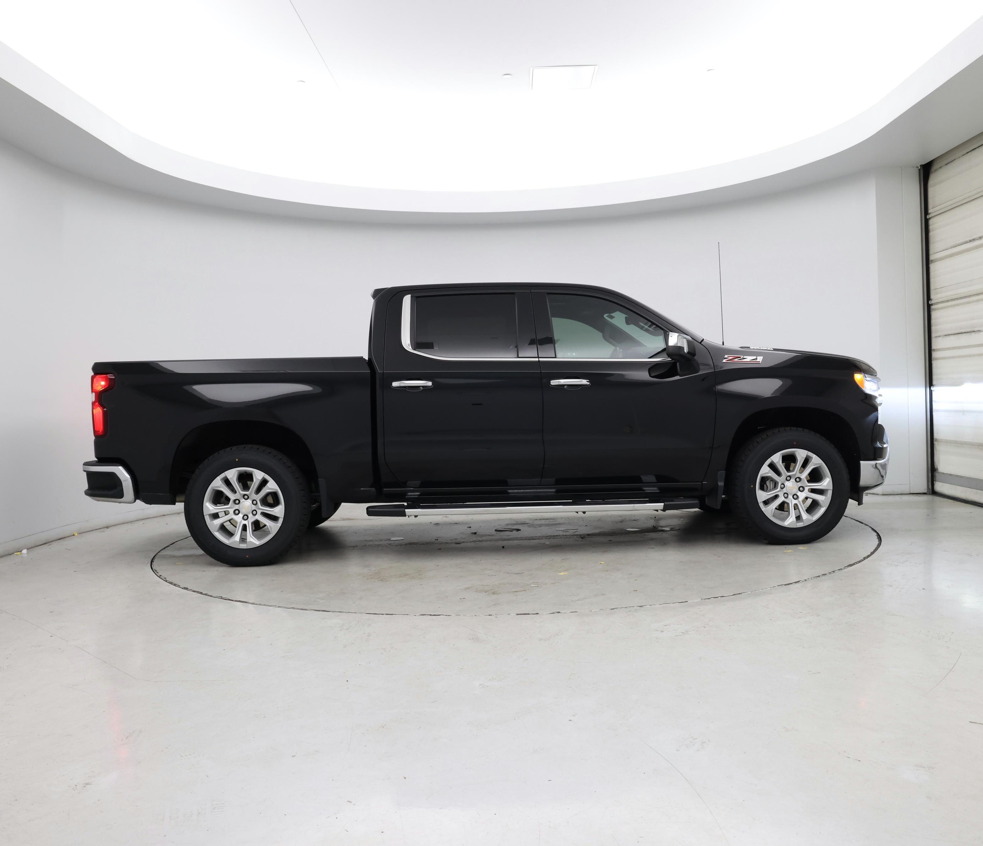 Thumbnail: 2022 Chevrolet Silverado 1500 - 7