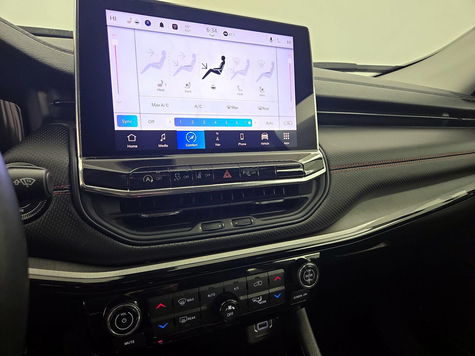 Thumbnail: 2022 Jeep Compass - 17