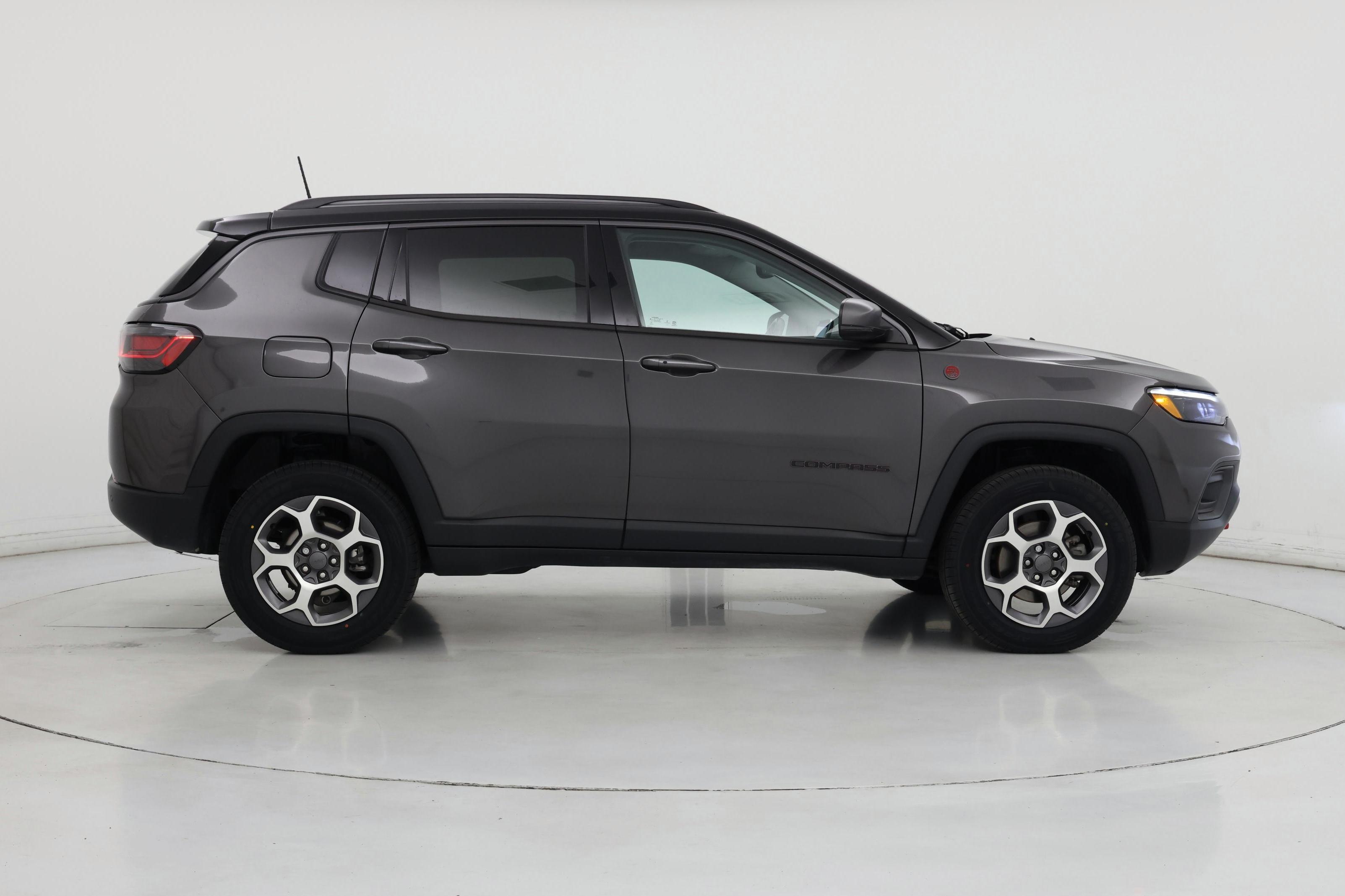 Thumbnail: 2022 Jeep Compass - 7