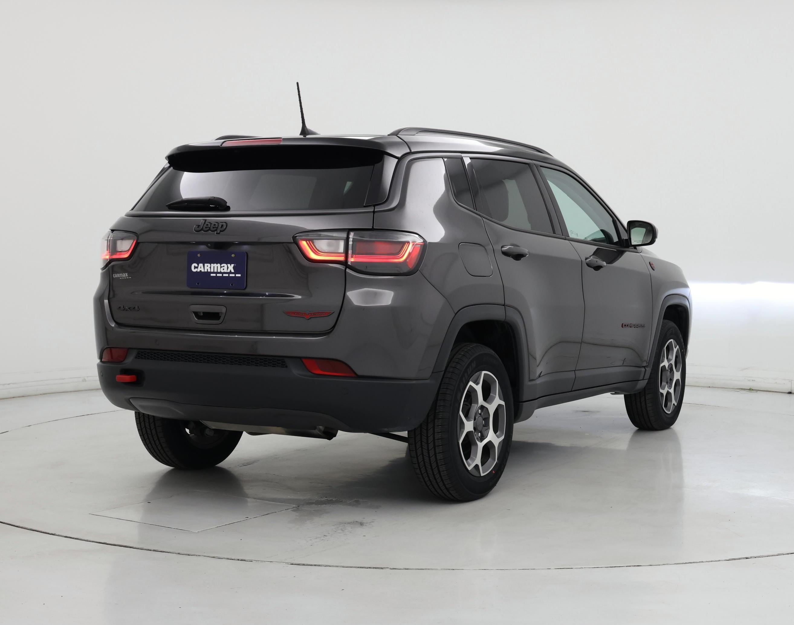 Thumbnail: 2022 Jeep Compass - 8