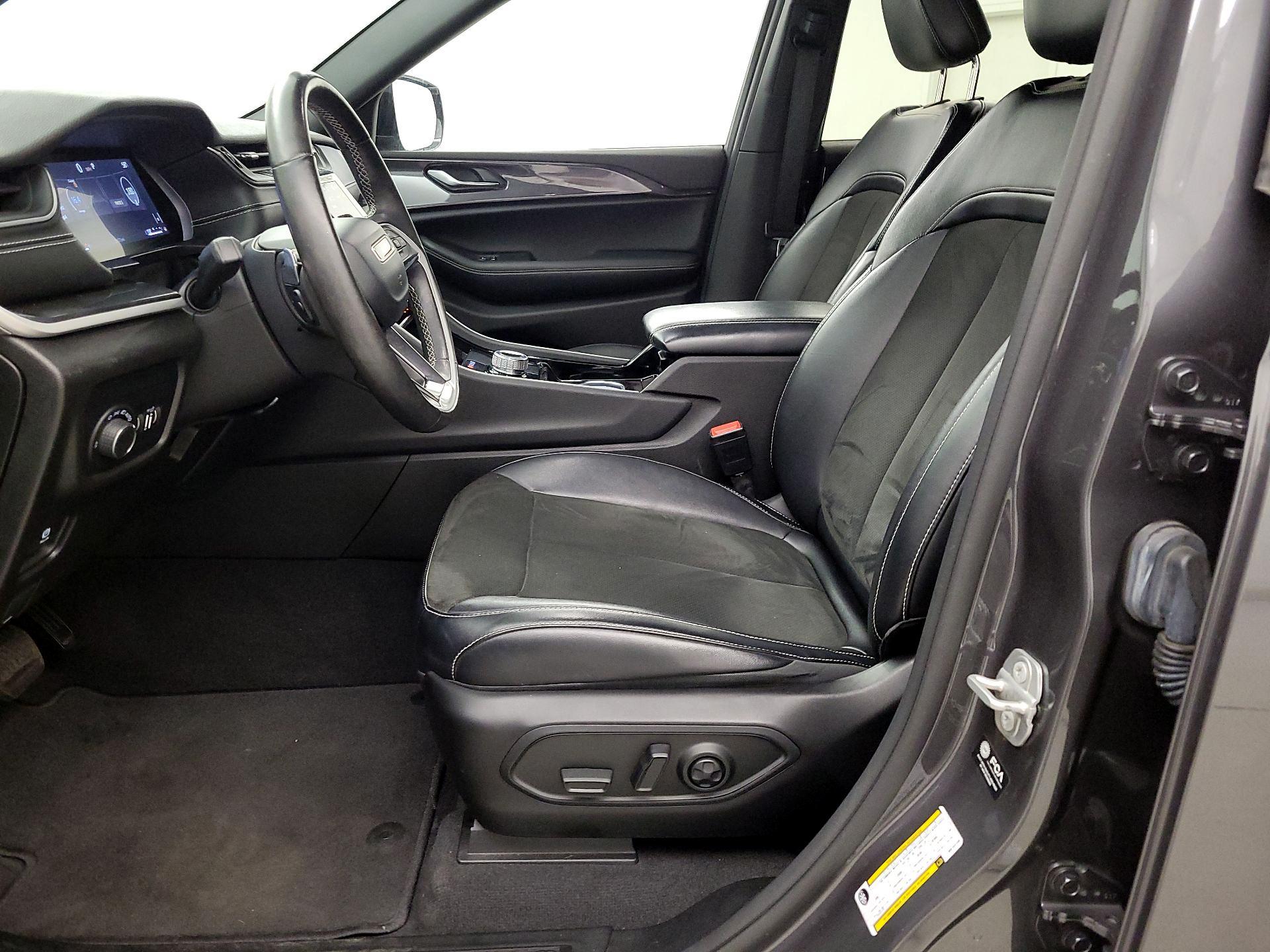 Thumbnail: 2021 Jeep Grand Cherokee L - 11