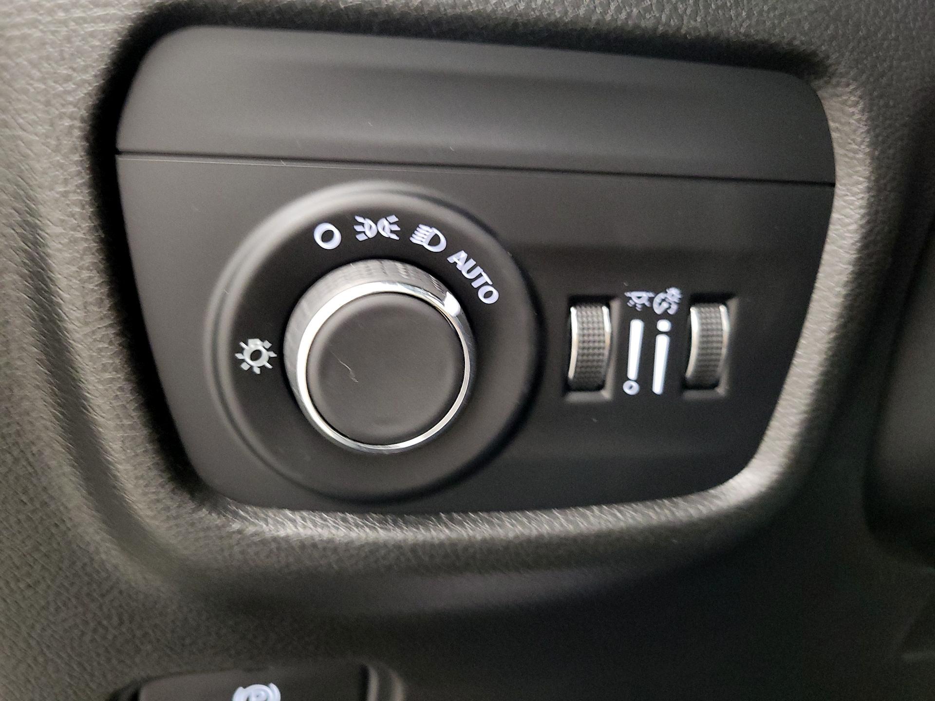 Thumbnail: 2021 Jeep Grand Cherokee L - 13