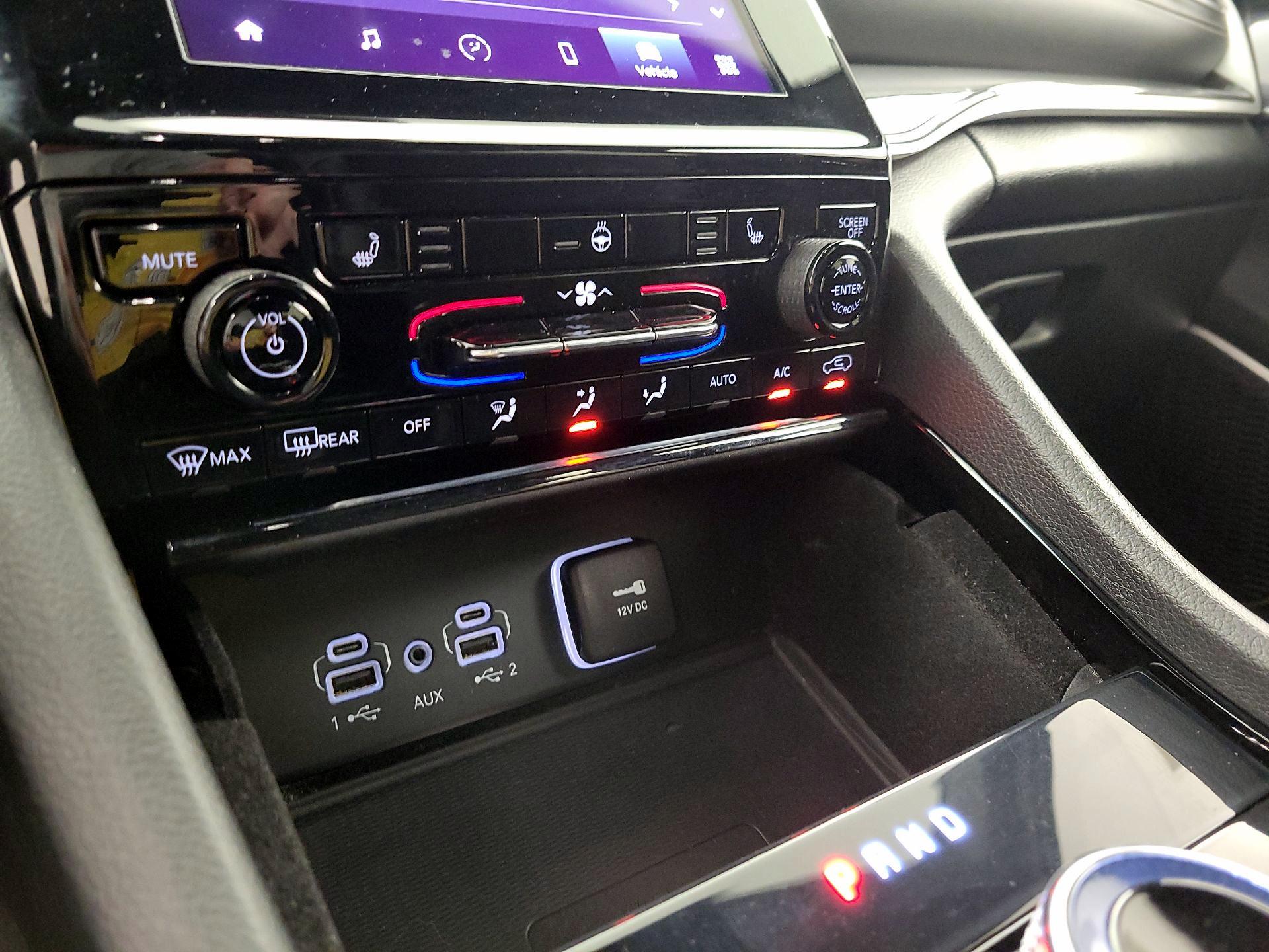 Thumbnail: 2021 Jeep Grand Cherokee L - 18