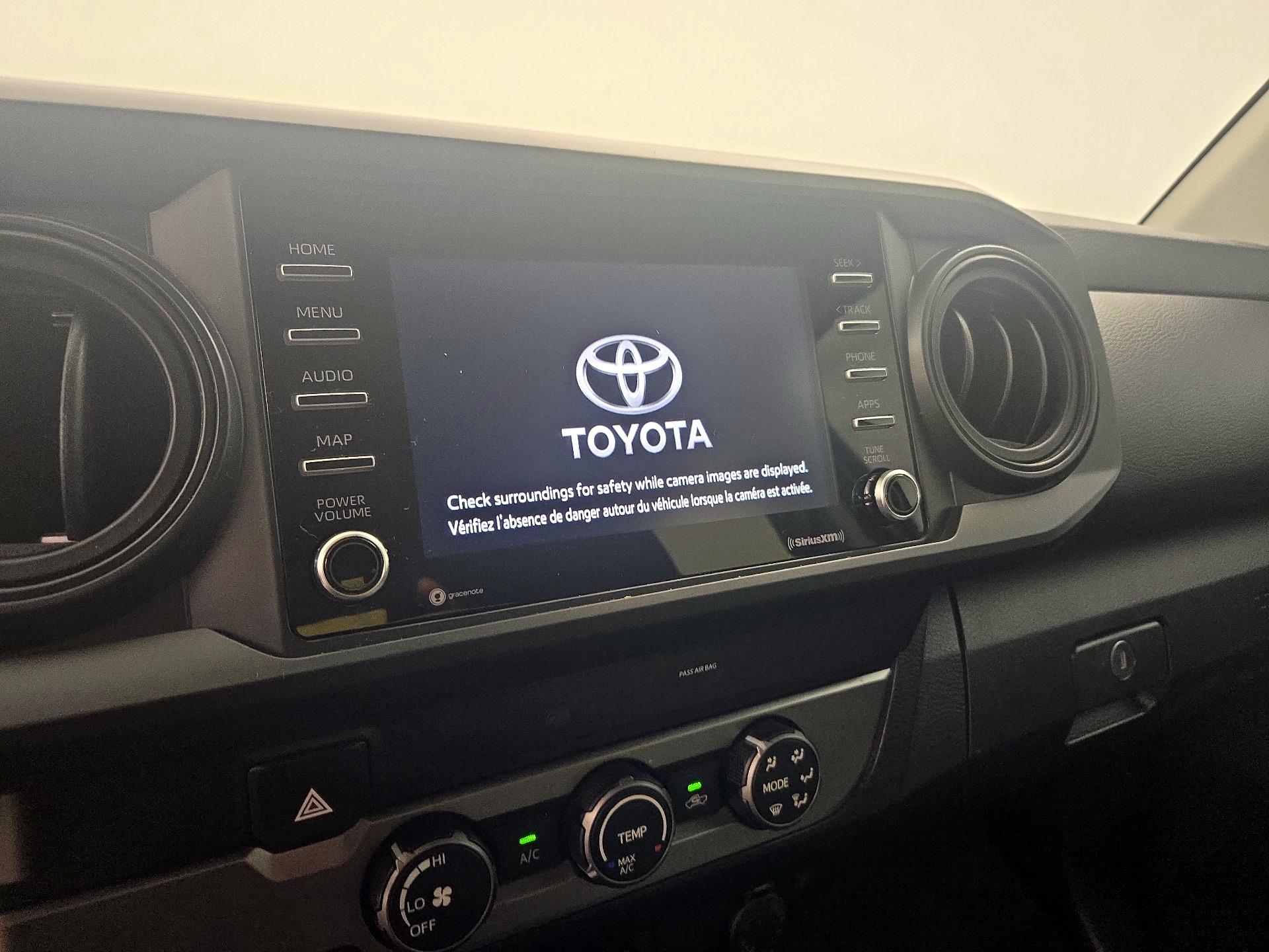 Thumbnail: 2022 Toyota Tacoma - 15