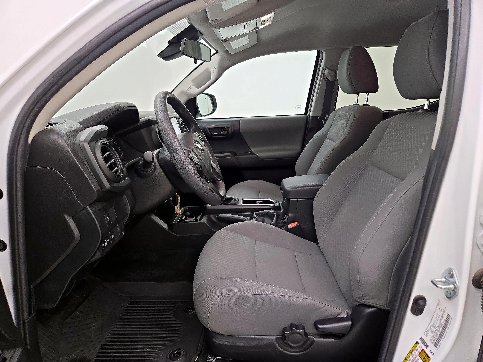 Thumbnail: 2023 Toyota Tacoma - 11