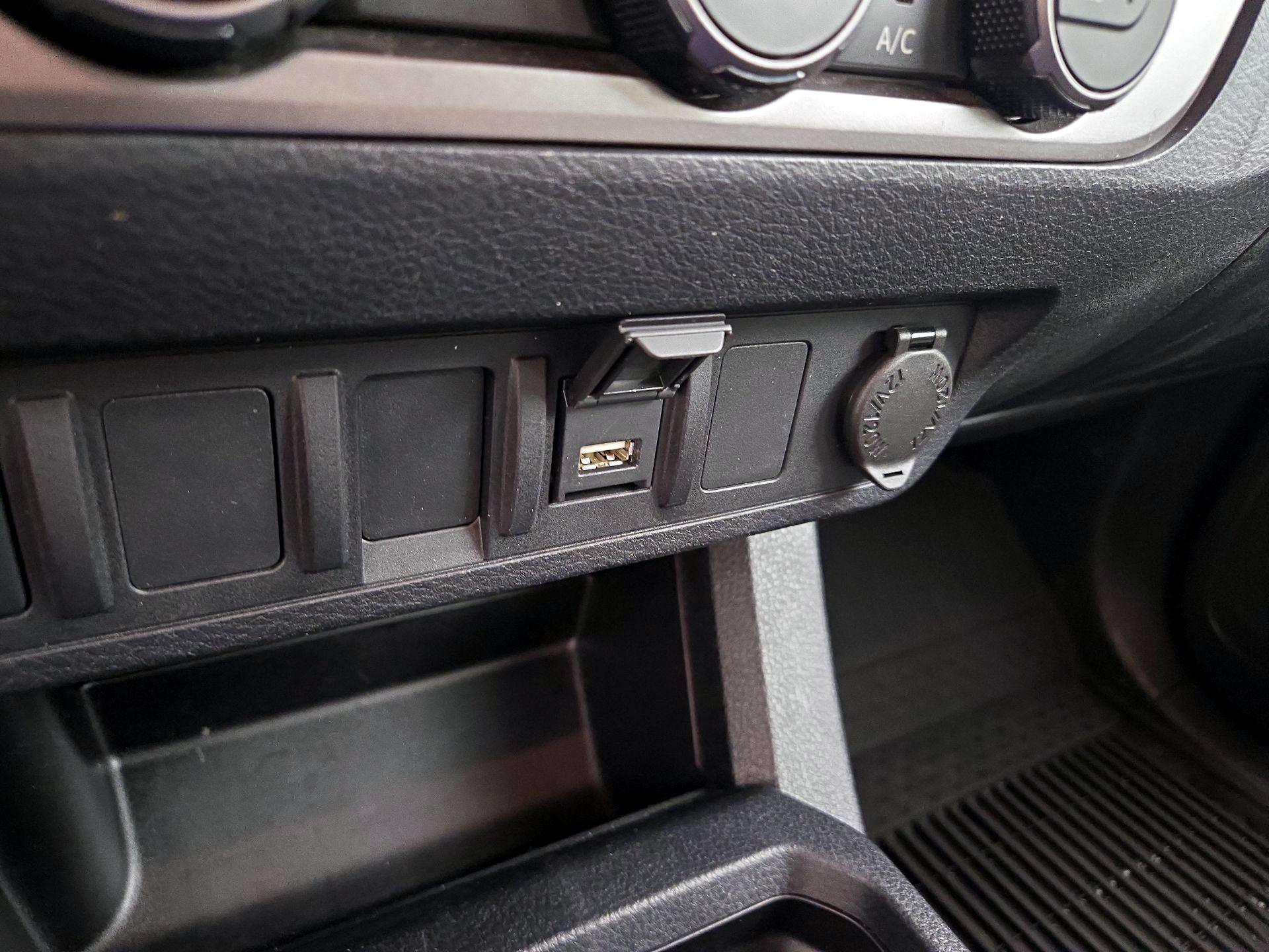 Thumbnail: 2023 Toyota Tacoma - 18