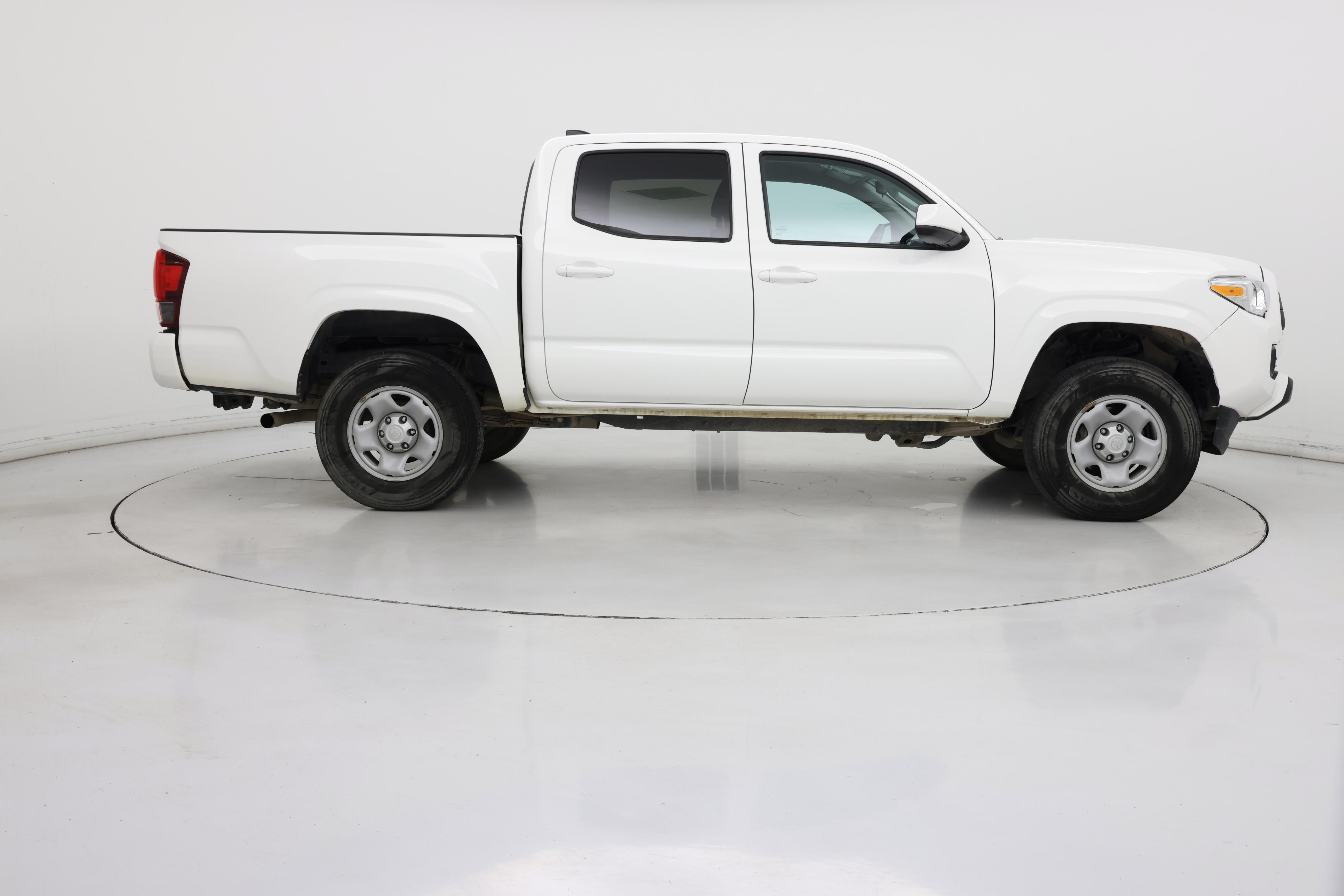 Thumbnail: 2023 Toyota Tacoma - 7