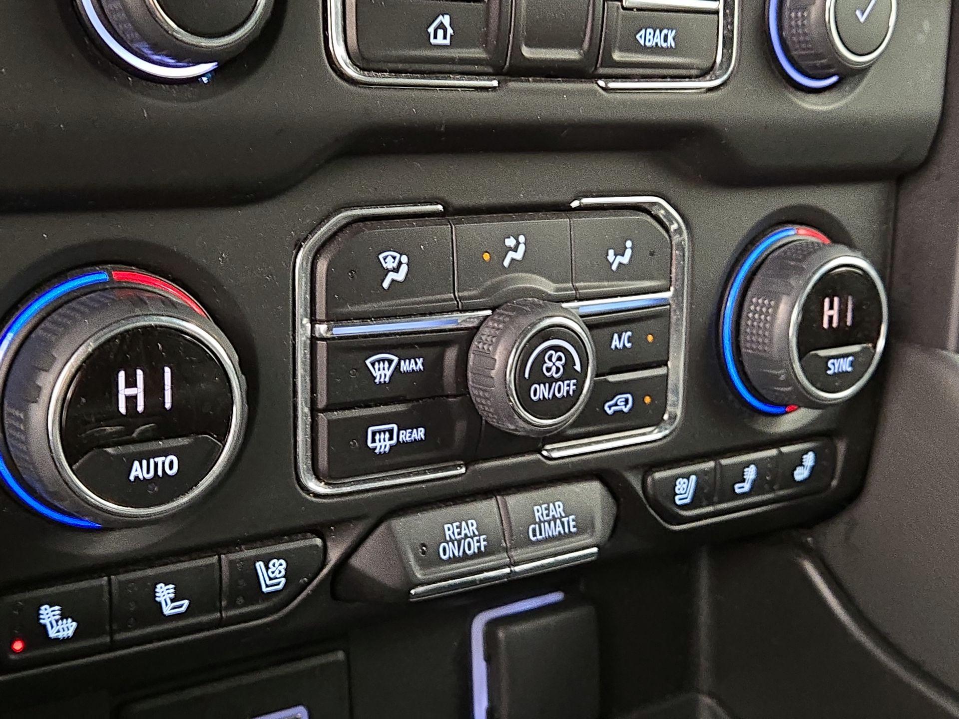 Thumbnail: 2023 Chevrolet Suburban - 16