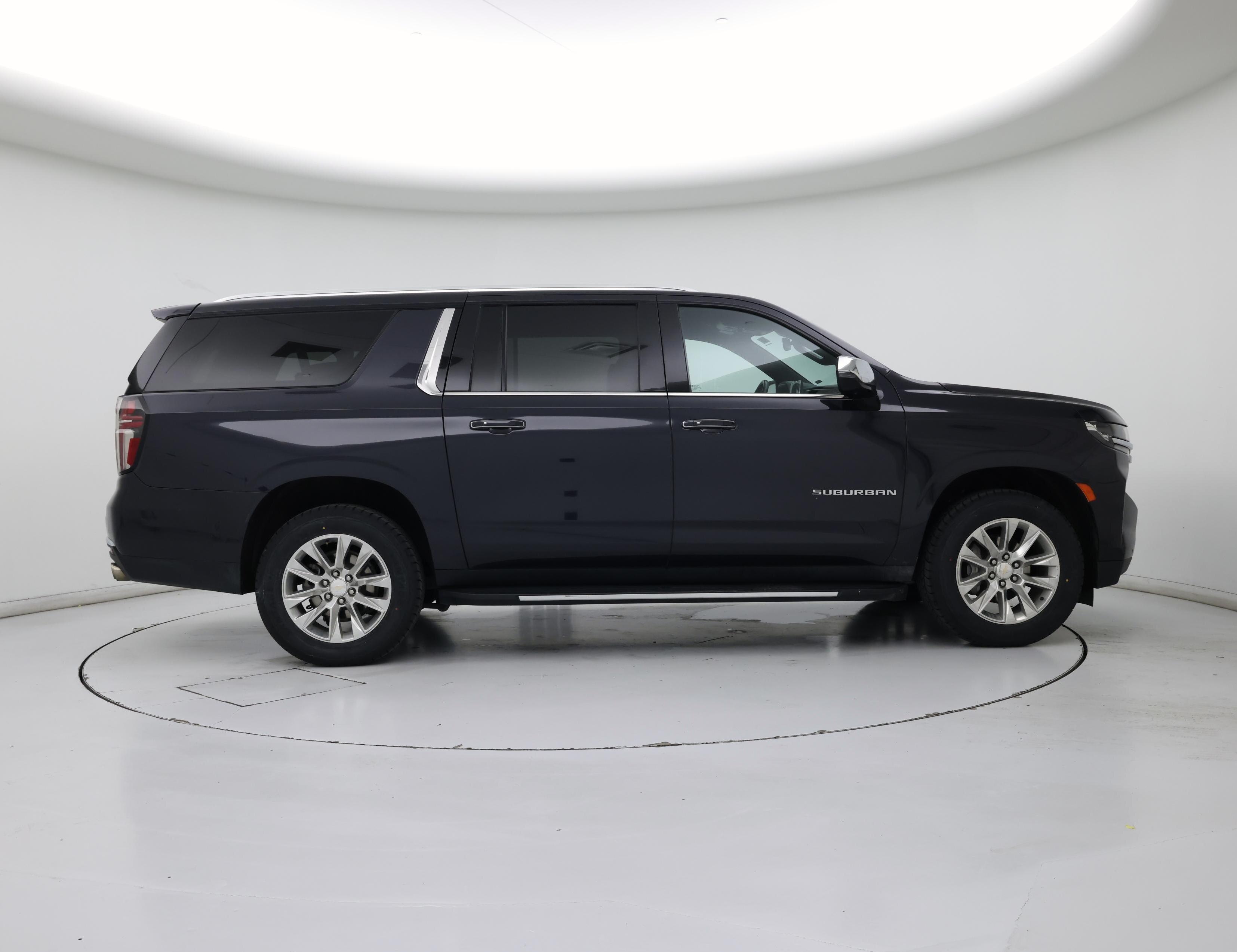 Thumbnail: 2023 Chevrolet Suburban - 7