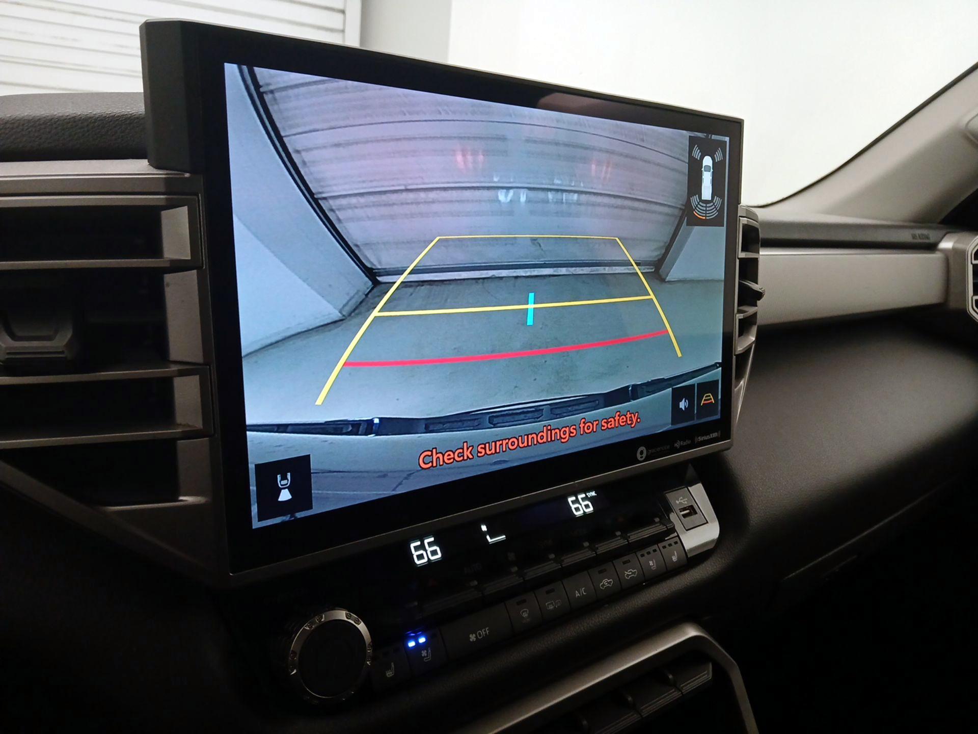 Thumbnail: 2022 Toyota Tundra - 14