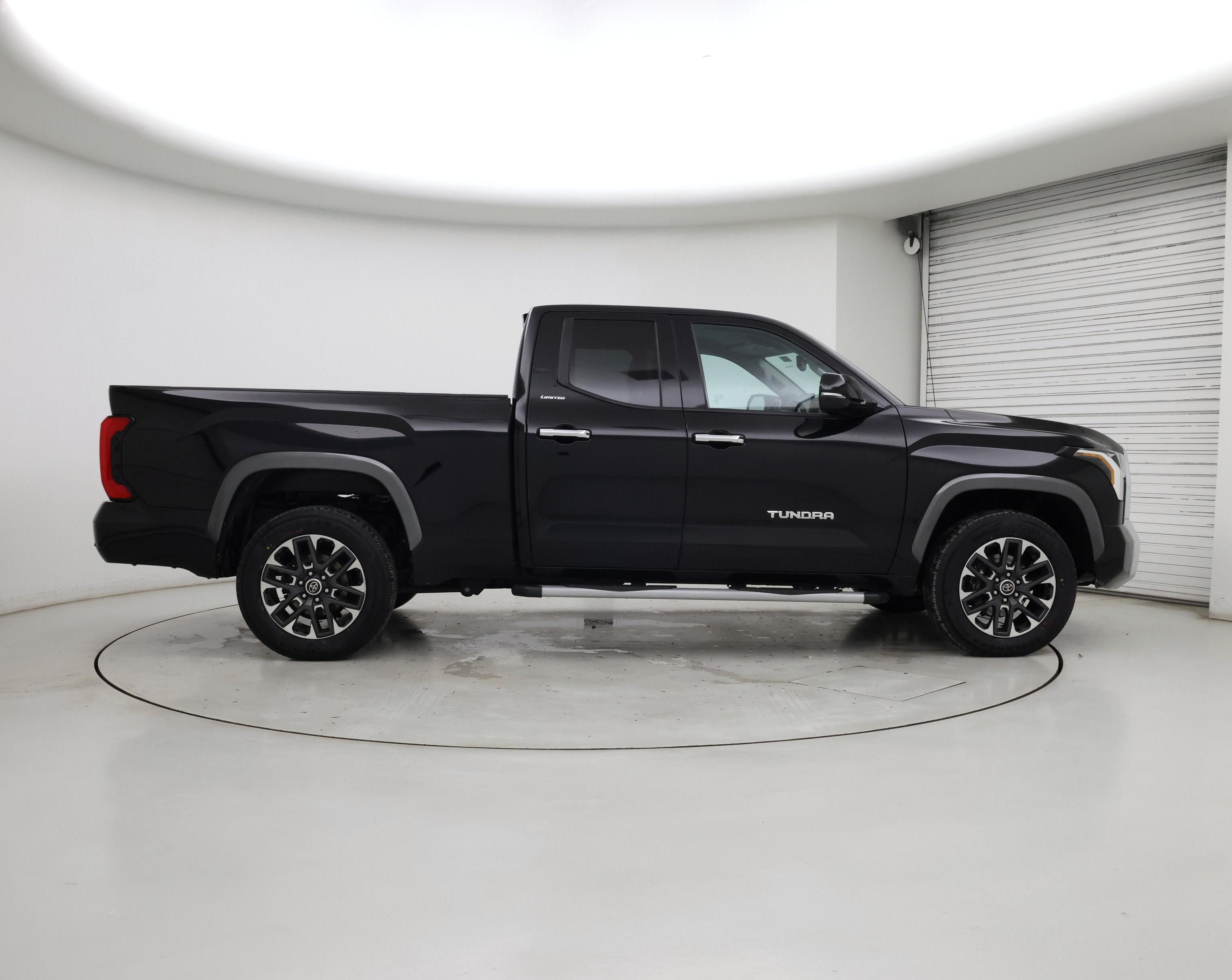 Thumbnail: 2022 Toyota Tundra - 7