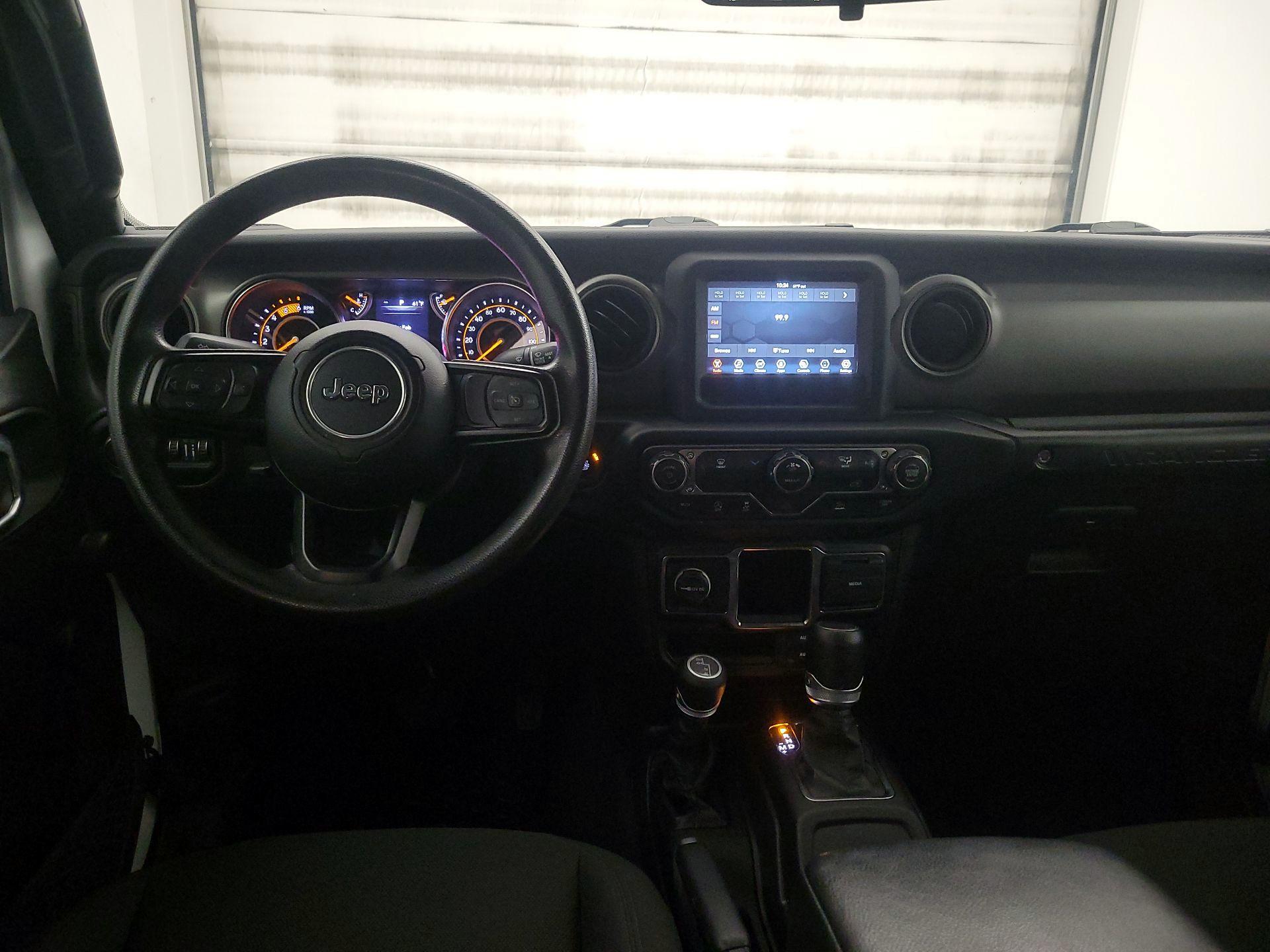 Thumbnail: 2022 Jeep Wrangler - 9