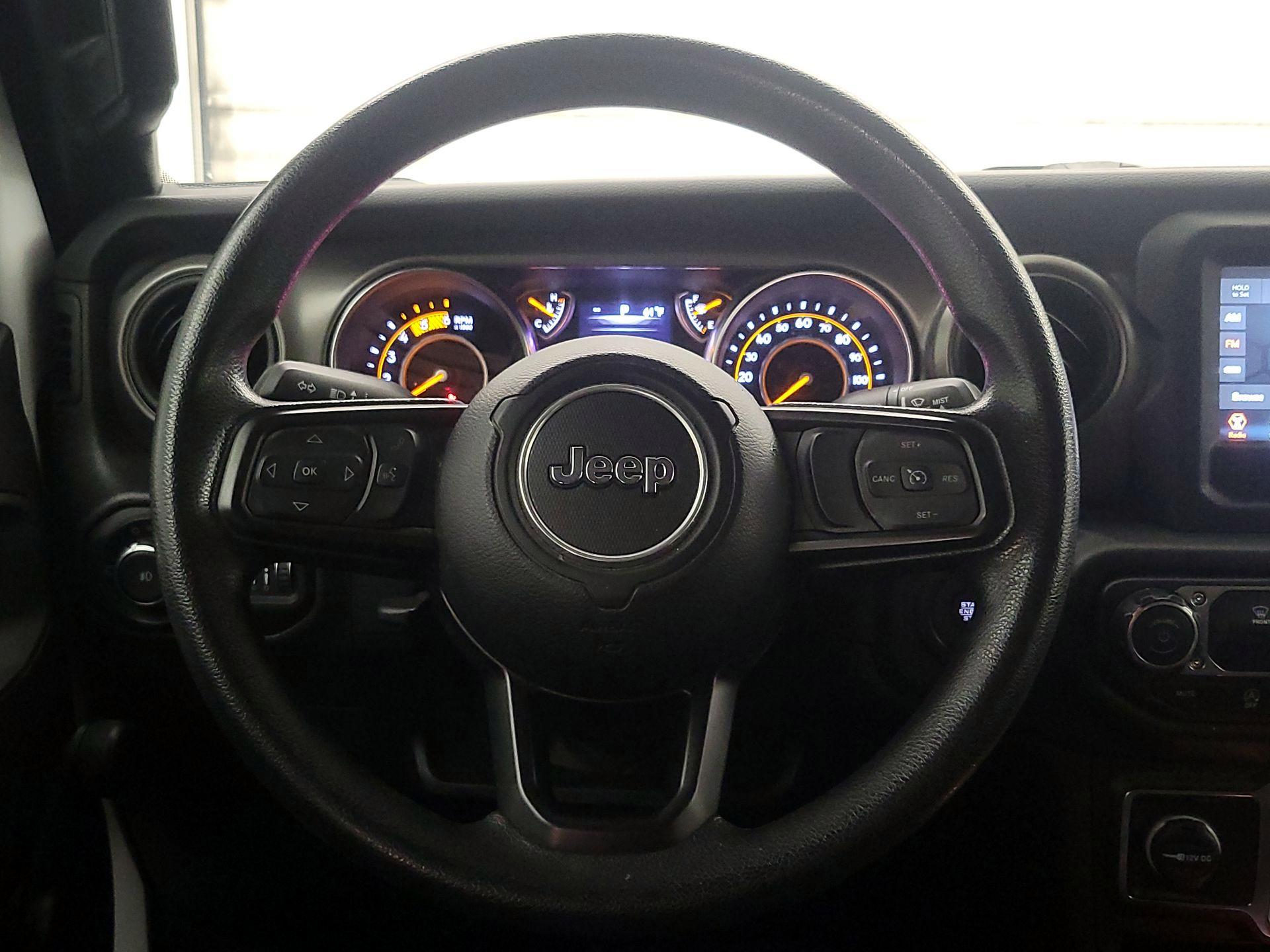 Thumbnail: 2022 Jeep Wrangler - 10