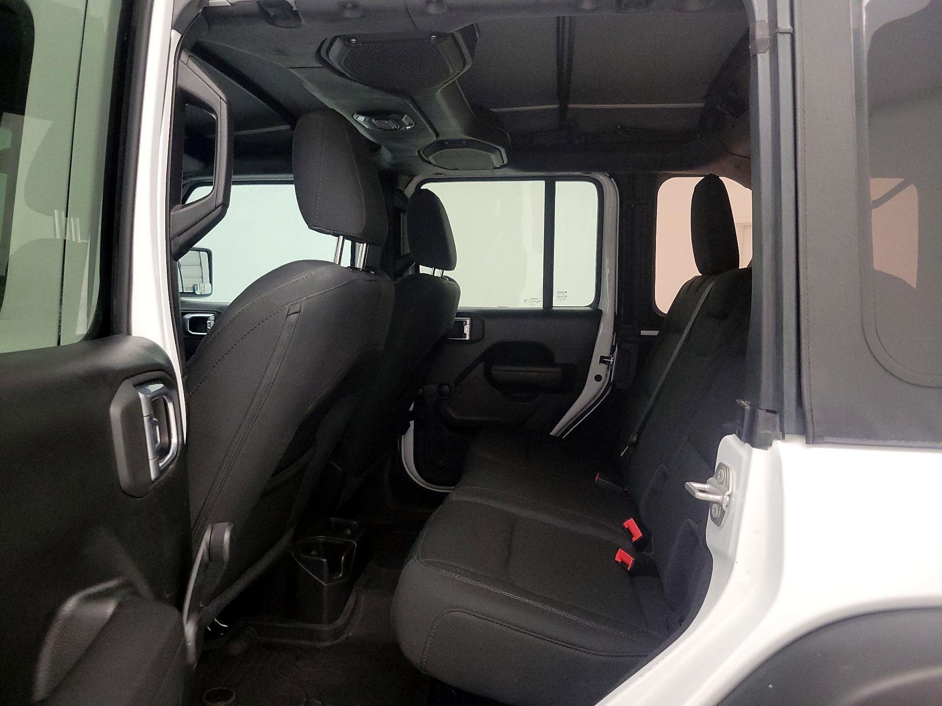 Thumbnail: 2022 Jeep Wrangler - 19