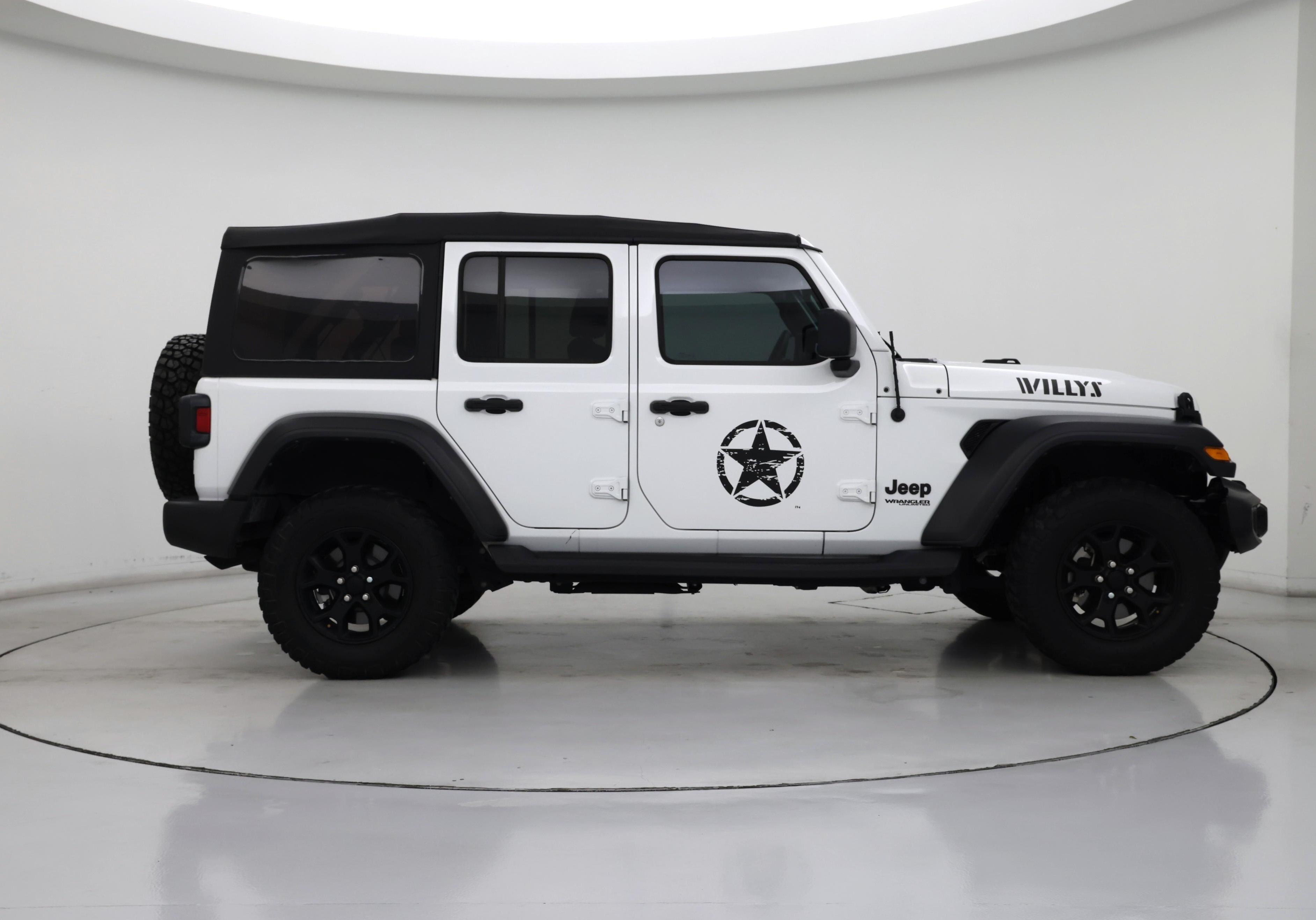 Thumbnail: 2022 Jeep Wrangler - 7