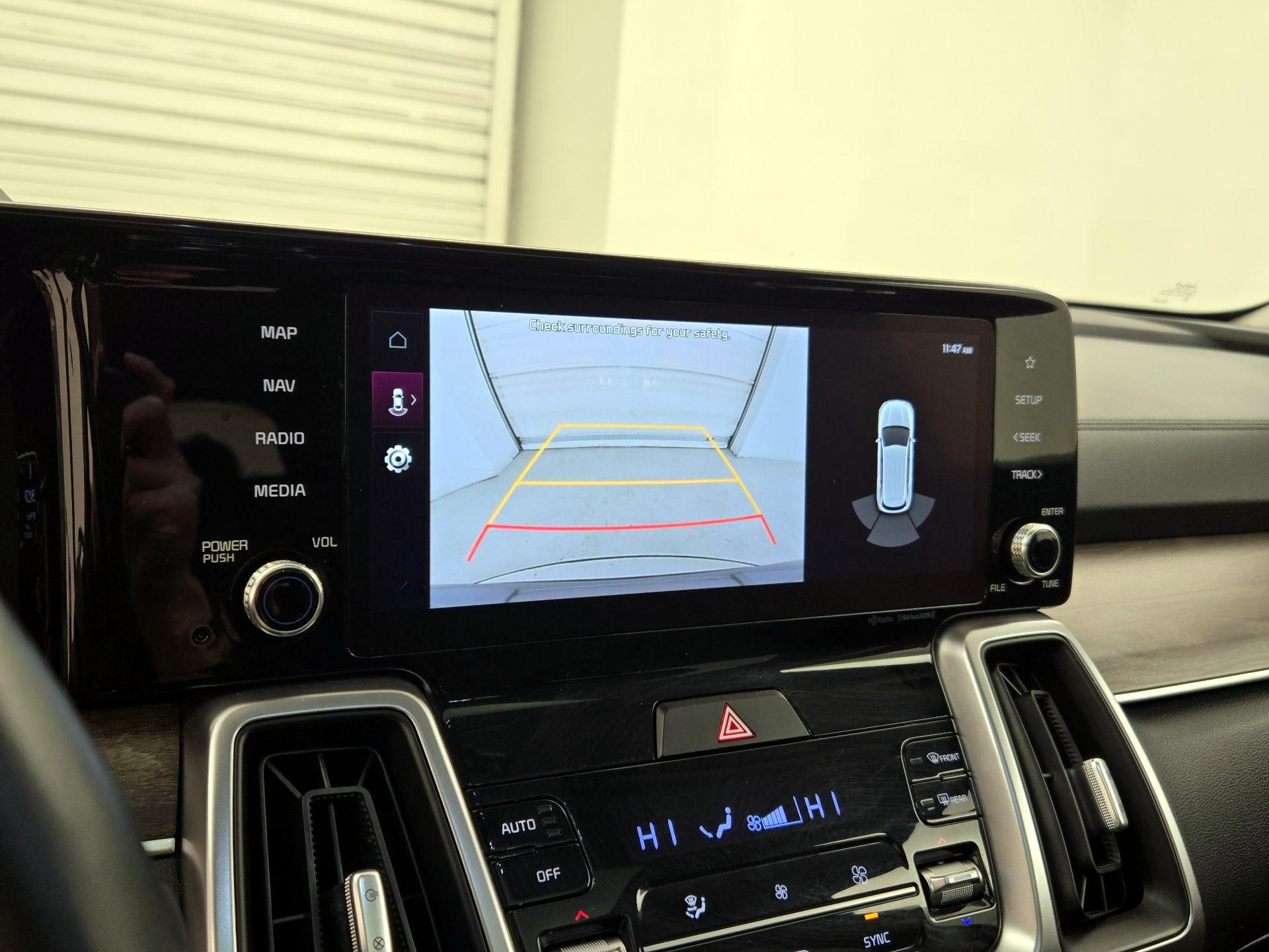 Thumbnail: 2022 Kia Sorento - 15