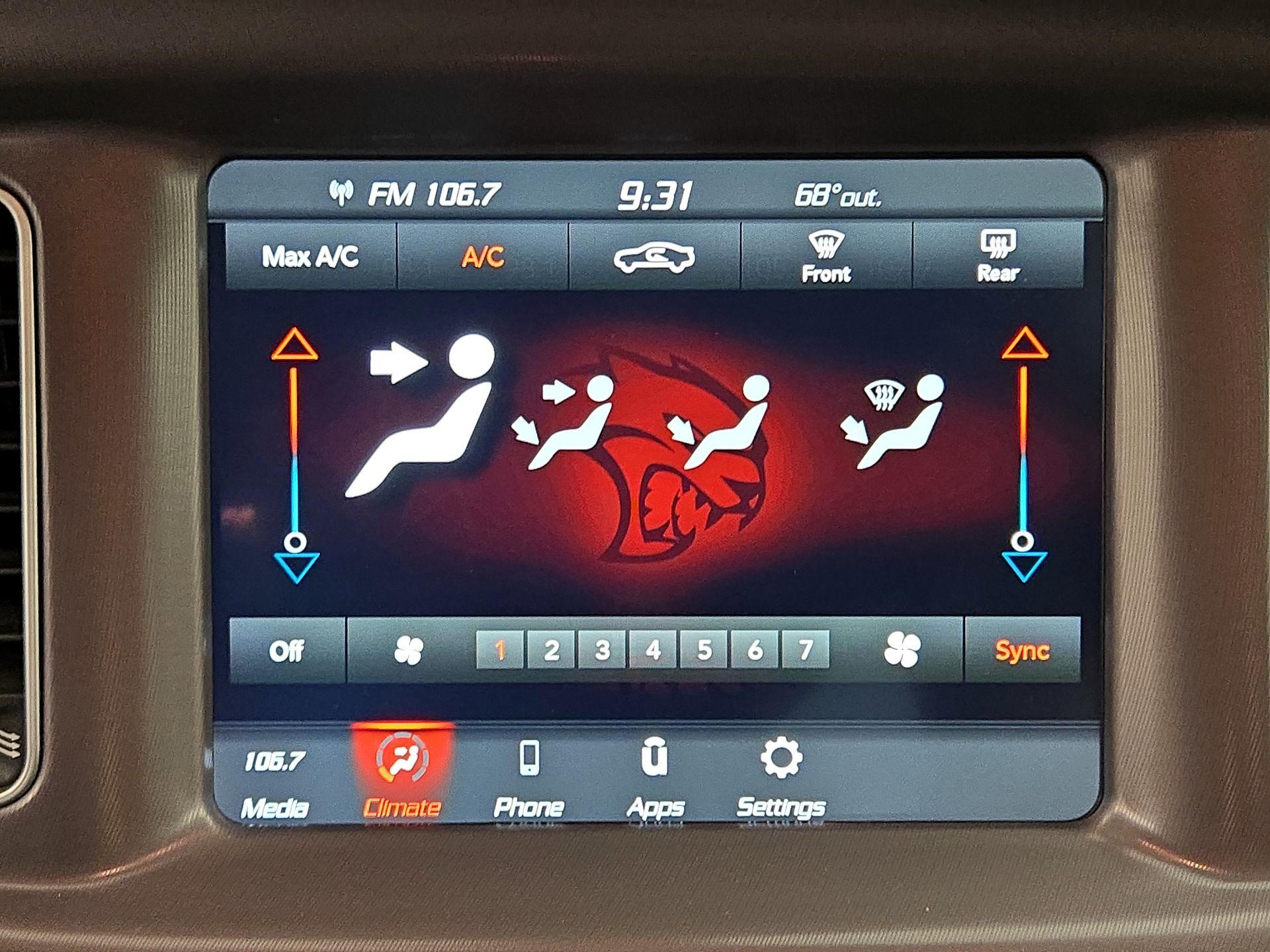 Thumbnail: 2023 Dodge Charger - 16