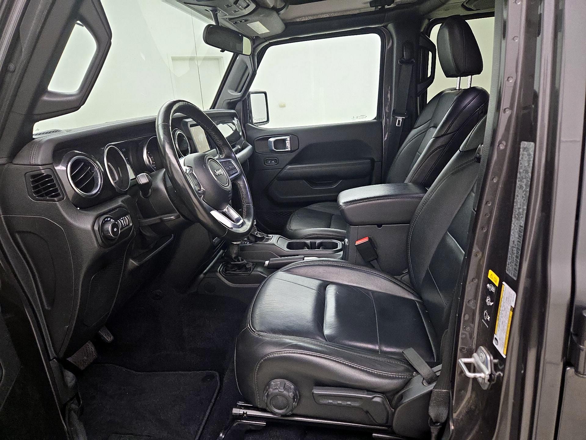 Thumbnail: 2021 Jeep Wrangler - 11