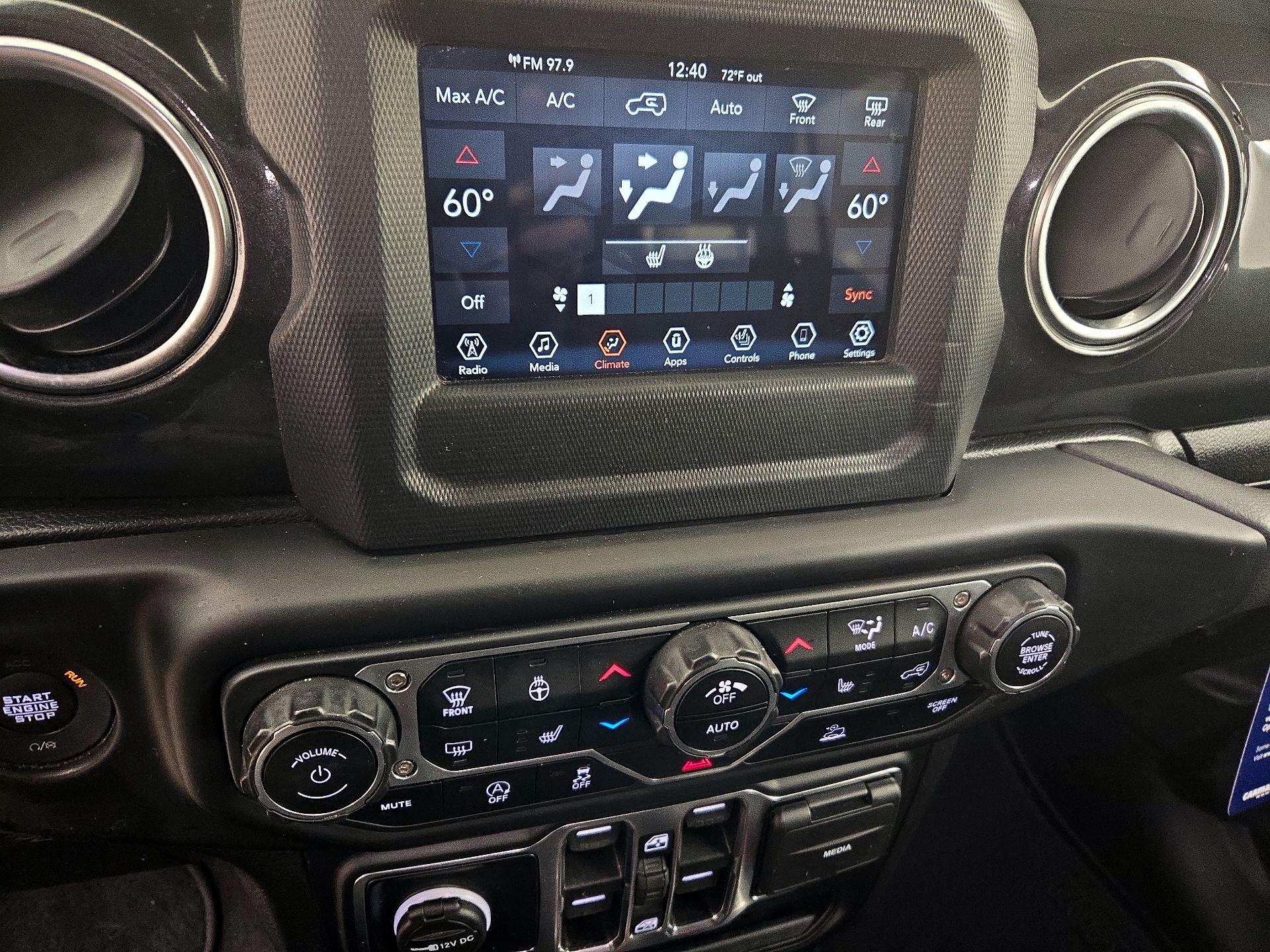 Thumbnail: 2021 Jeep Wrangler - 15