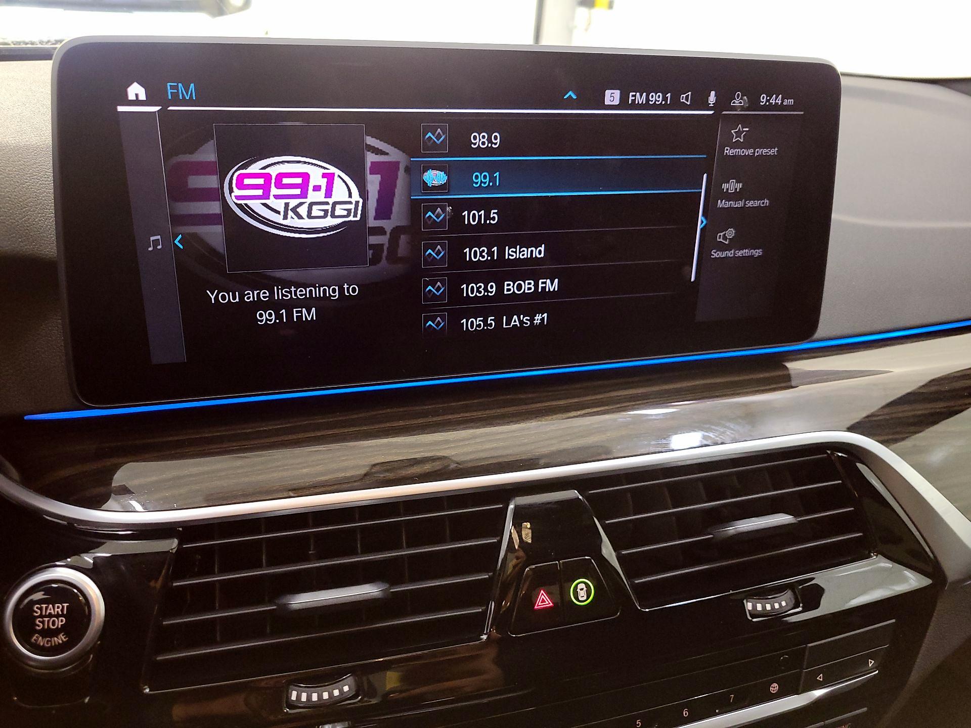 Thumbnail: 2023 BMW 5 Series - 16