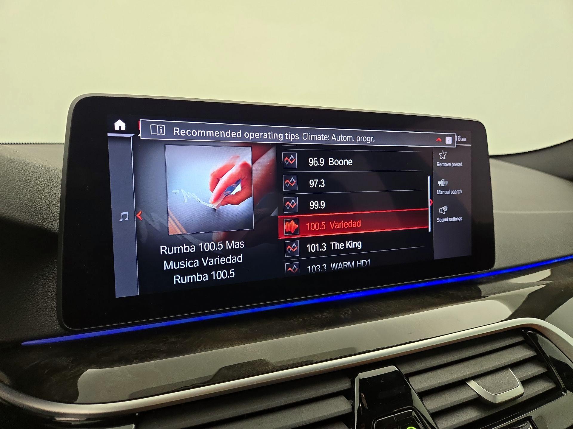 Thumbnail: 2023 BMW 5 Series - 15