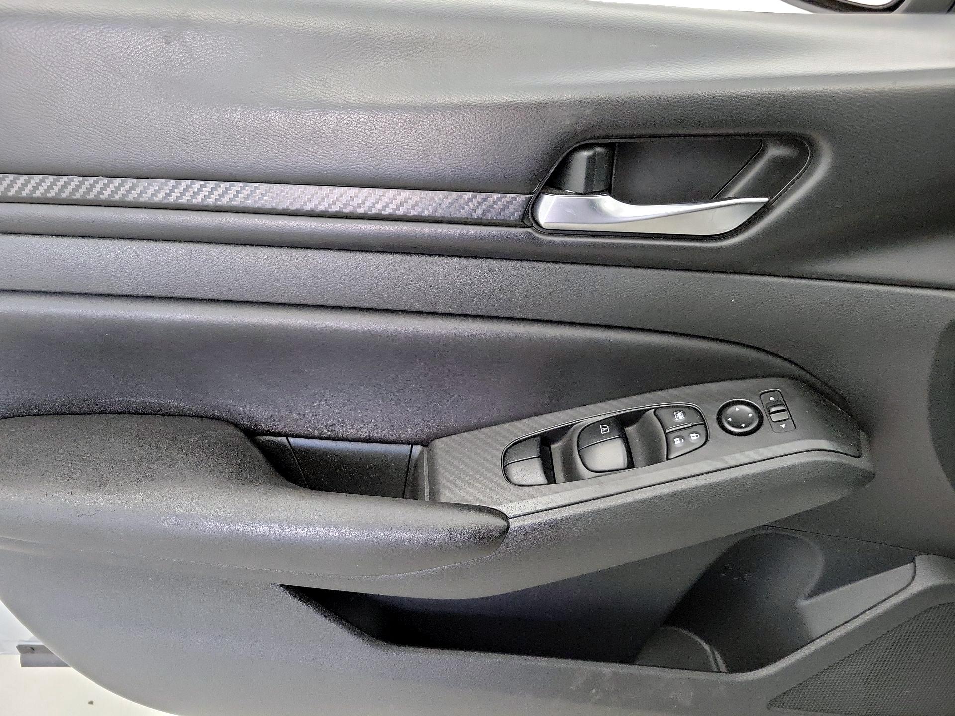 Thumbnail: 2022 Nissan Altima - 12