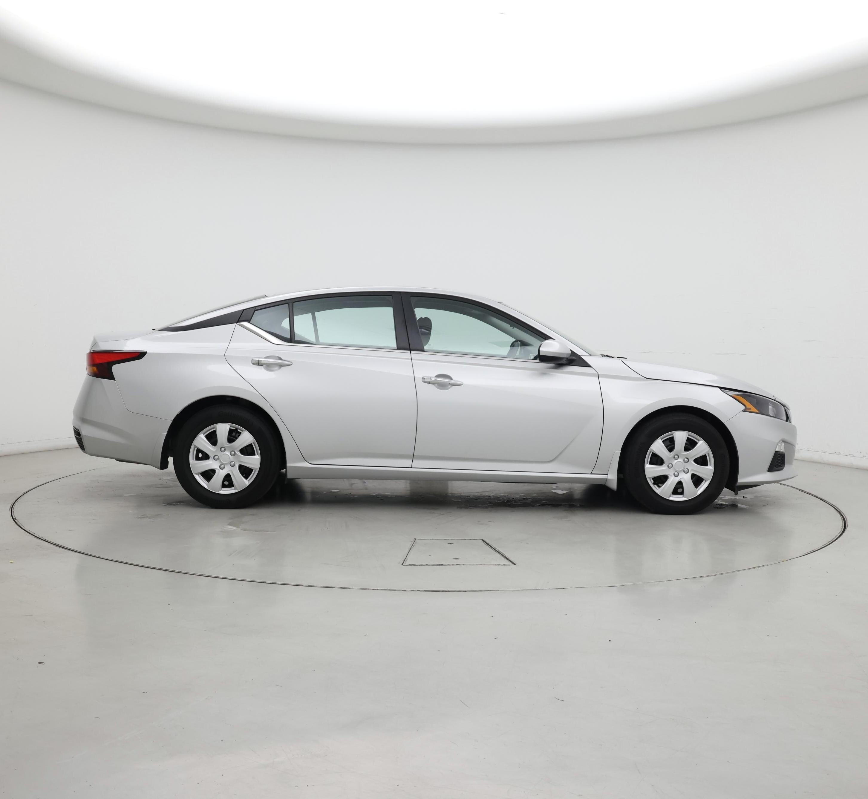 Thumbnail: 2022 Nissan Altima - 7