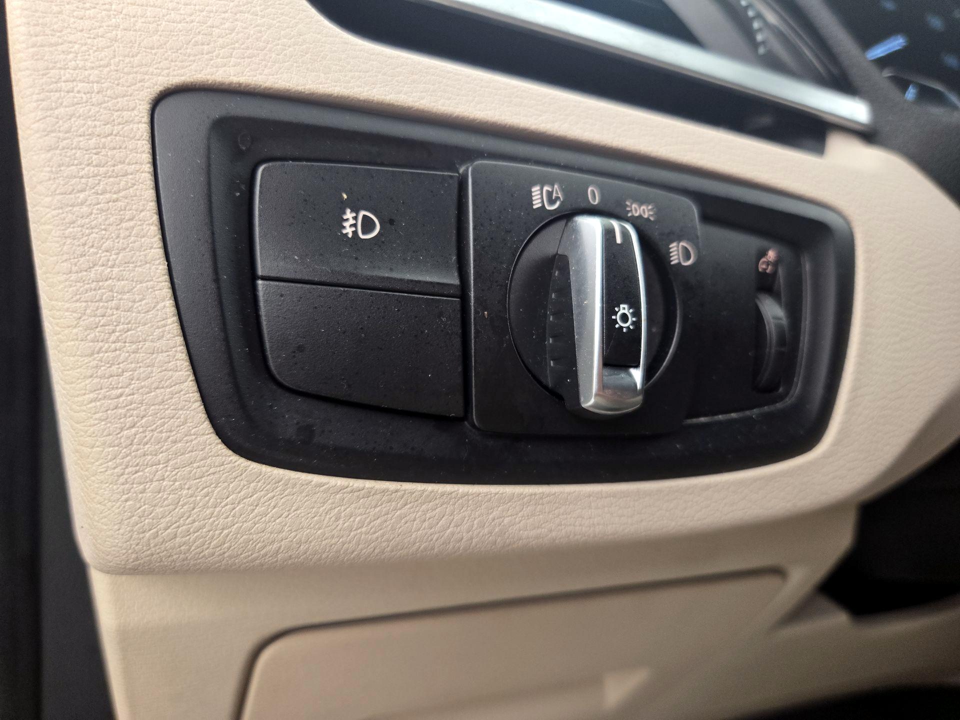 Thumbnail: 2019 BMW X1 - 13