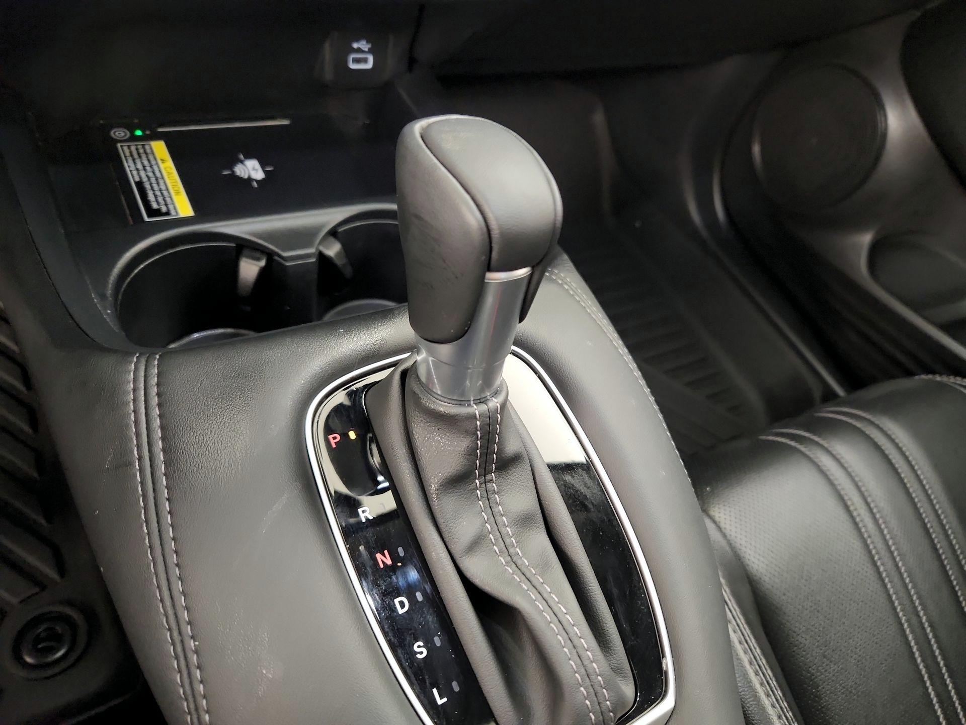 Thumbnail: 2025 Honda HR-V - 17