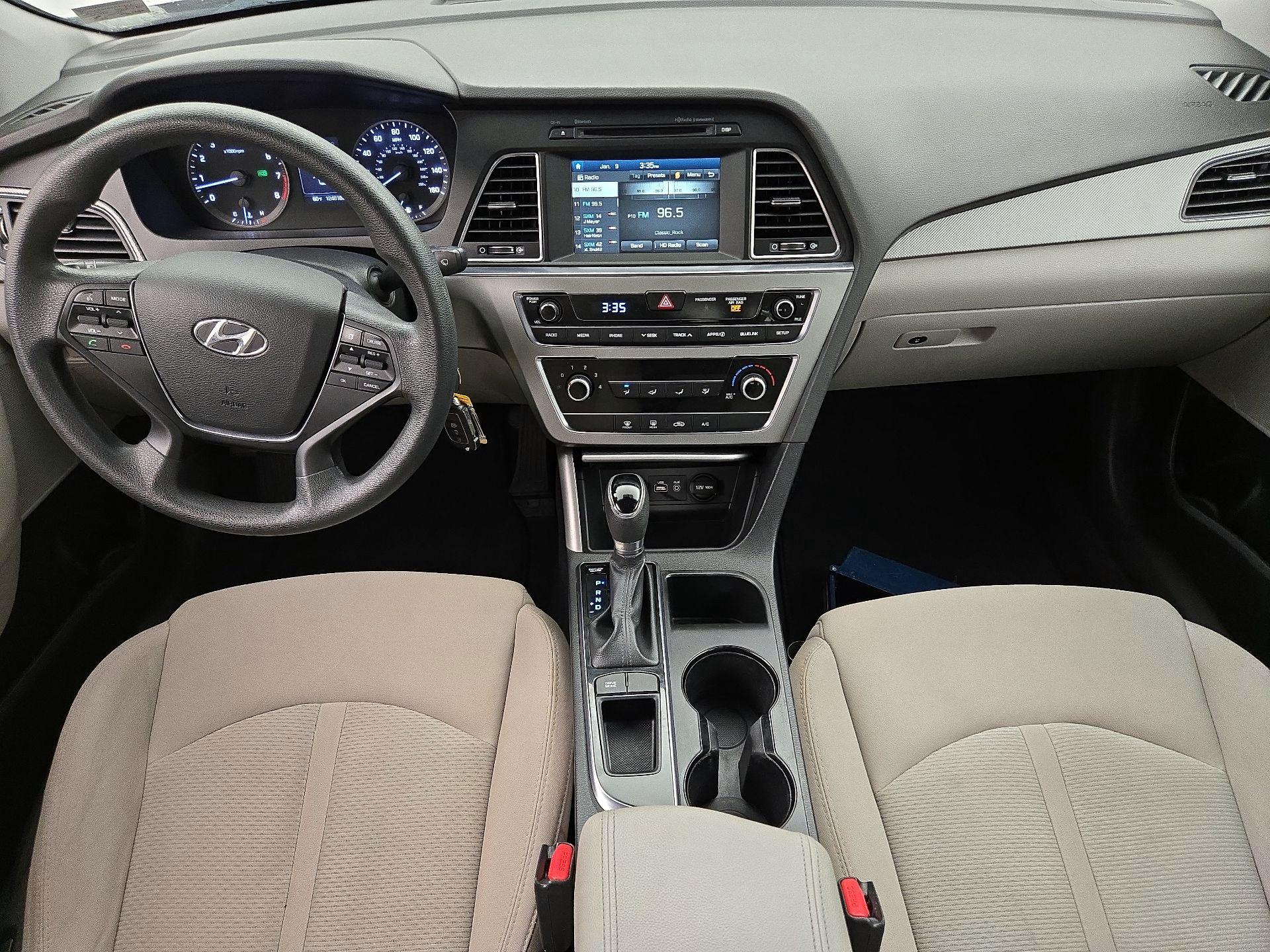 Thumbnail: 2016 Hyundai Sonata - 9